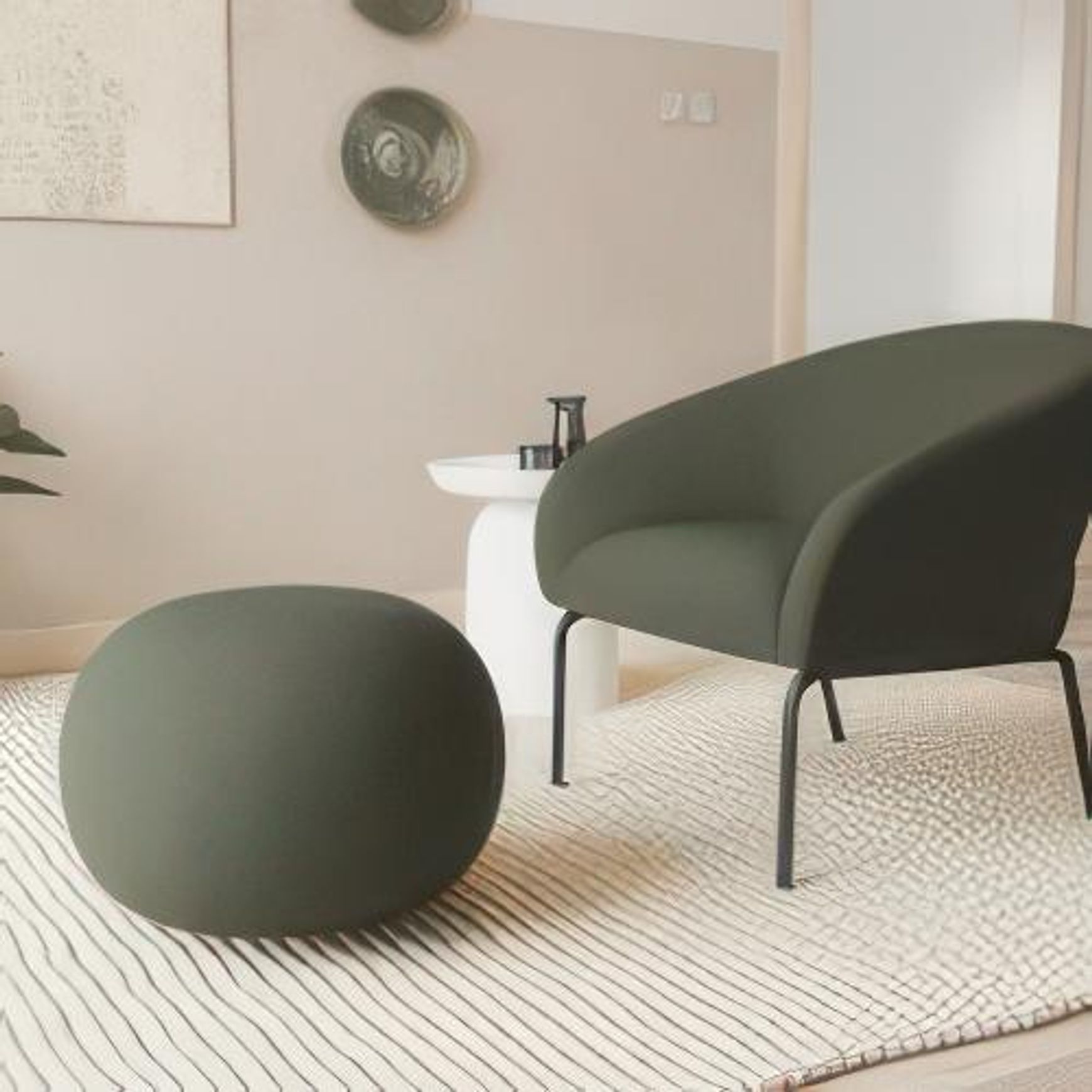 Solace Lounge Chair