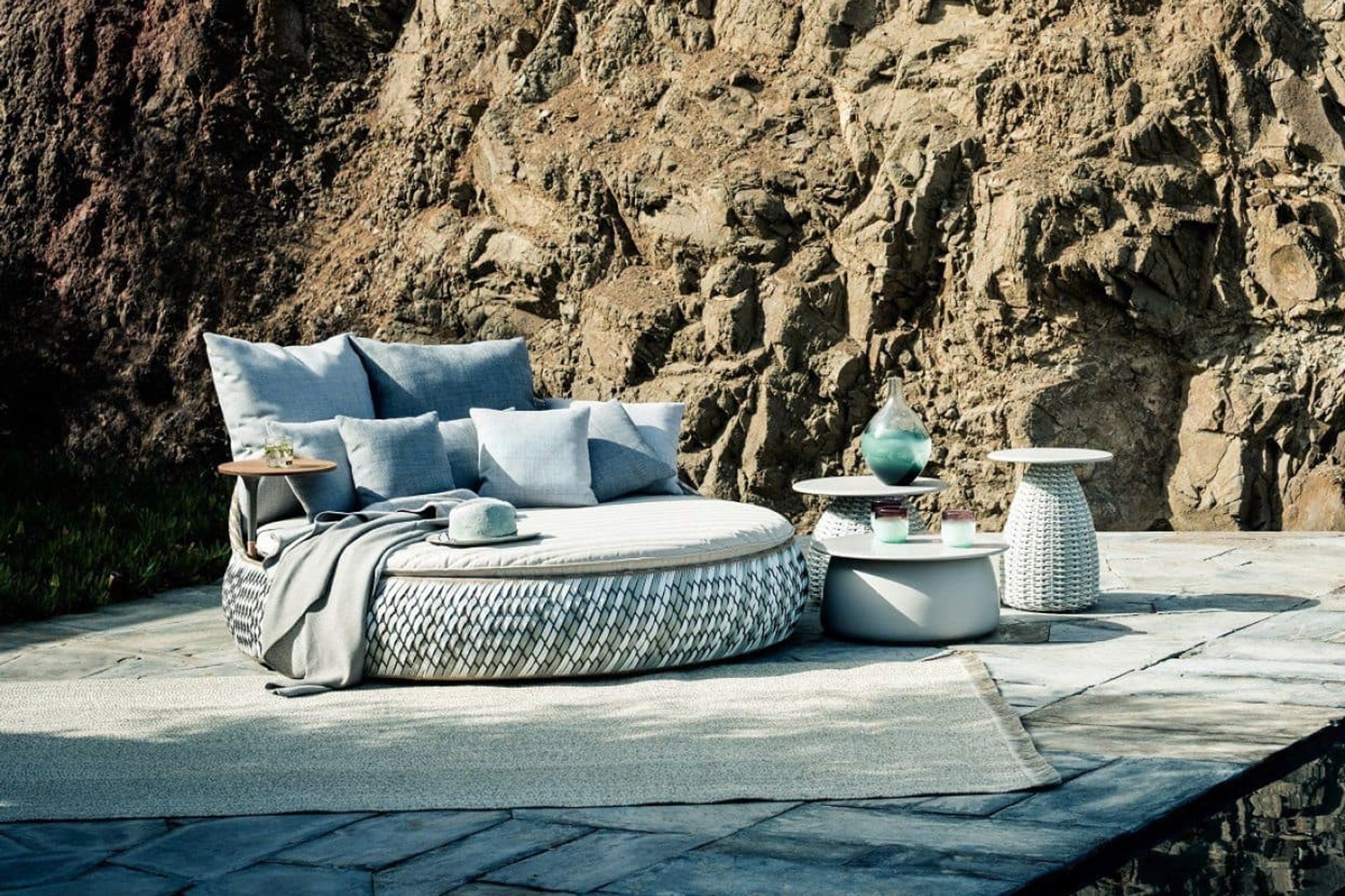 DALA |  Loveseat