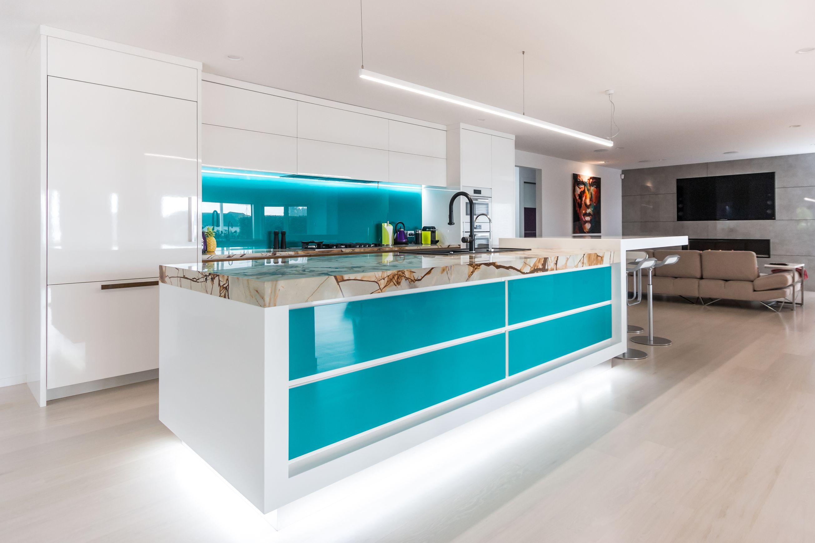 Kitchen Island Glass