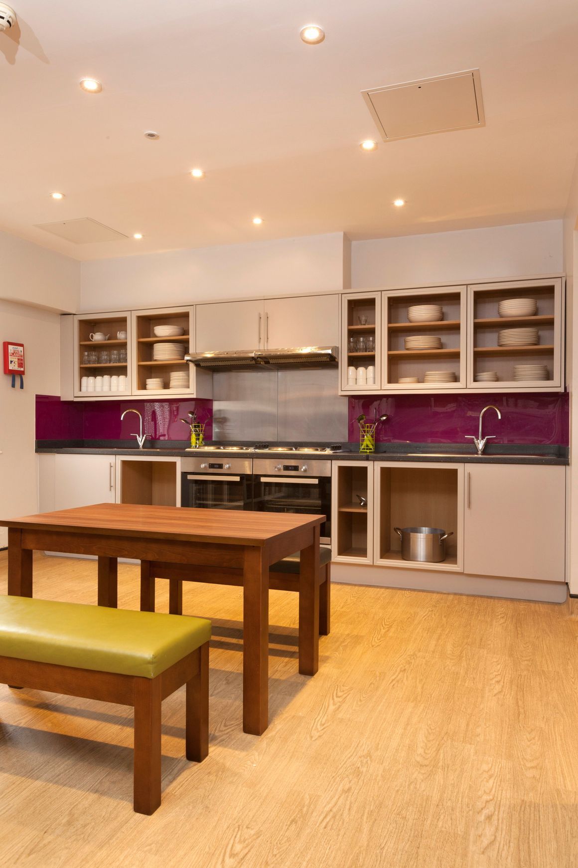 Altro Whiterock Splashbacks™