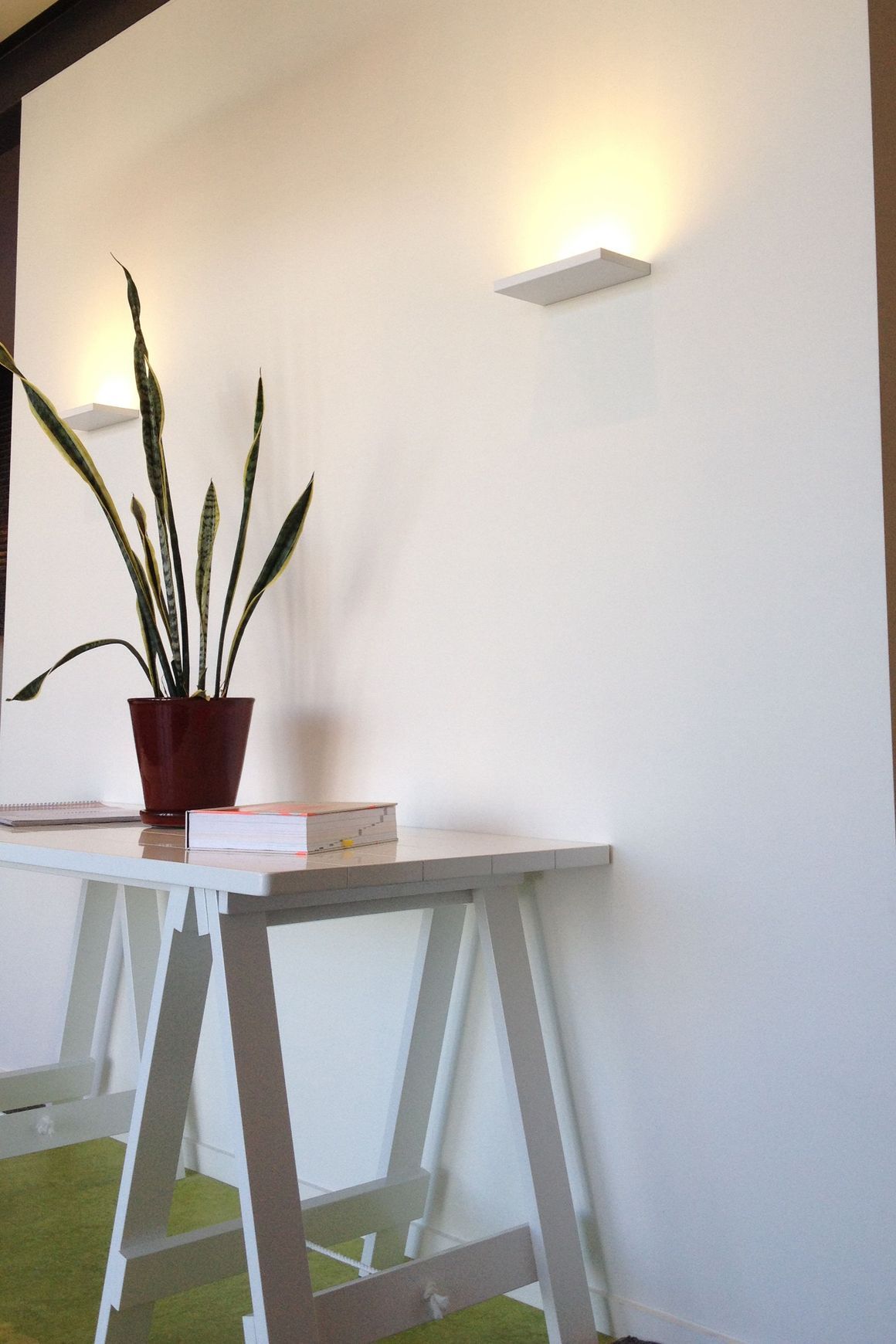 Watts Up 240 Wall Mounted Uplighter