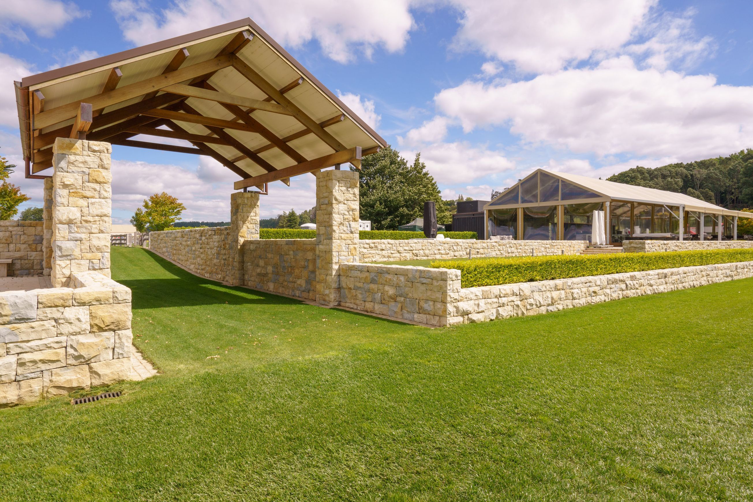 Stone Columns & Pillars