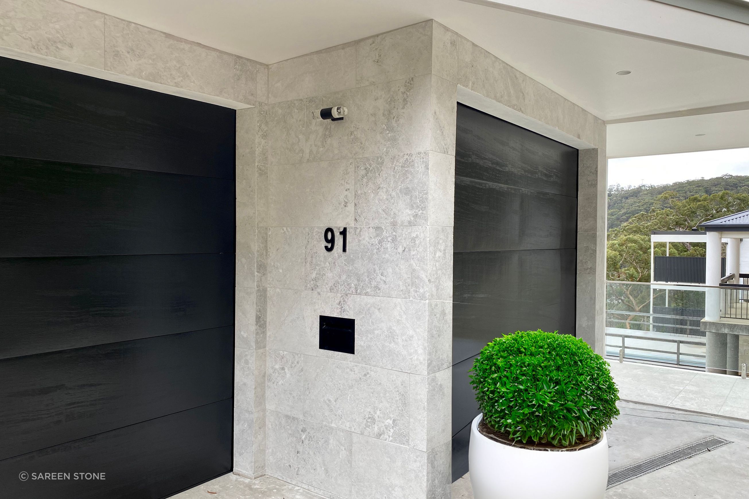 Manhattan Limestone Wall Cladding
