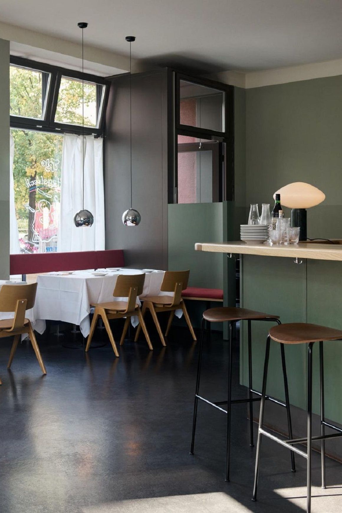 Pavilion AV38 Bar Stool