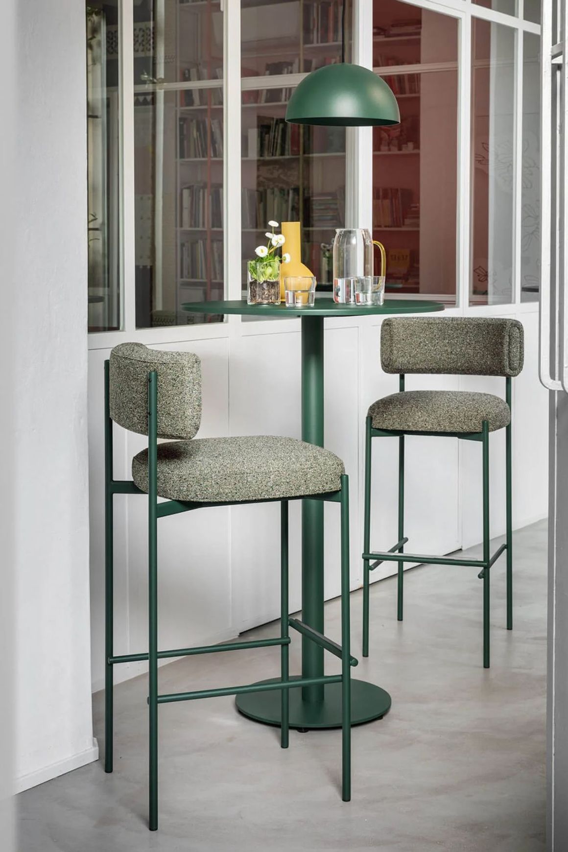 Amelie Barstool