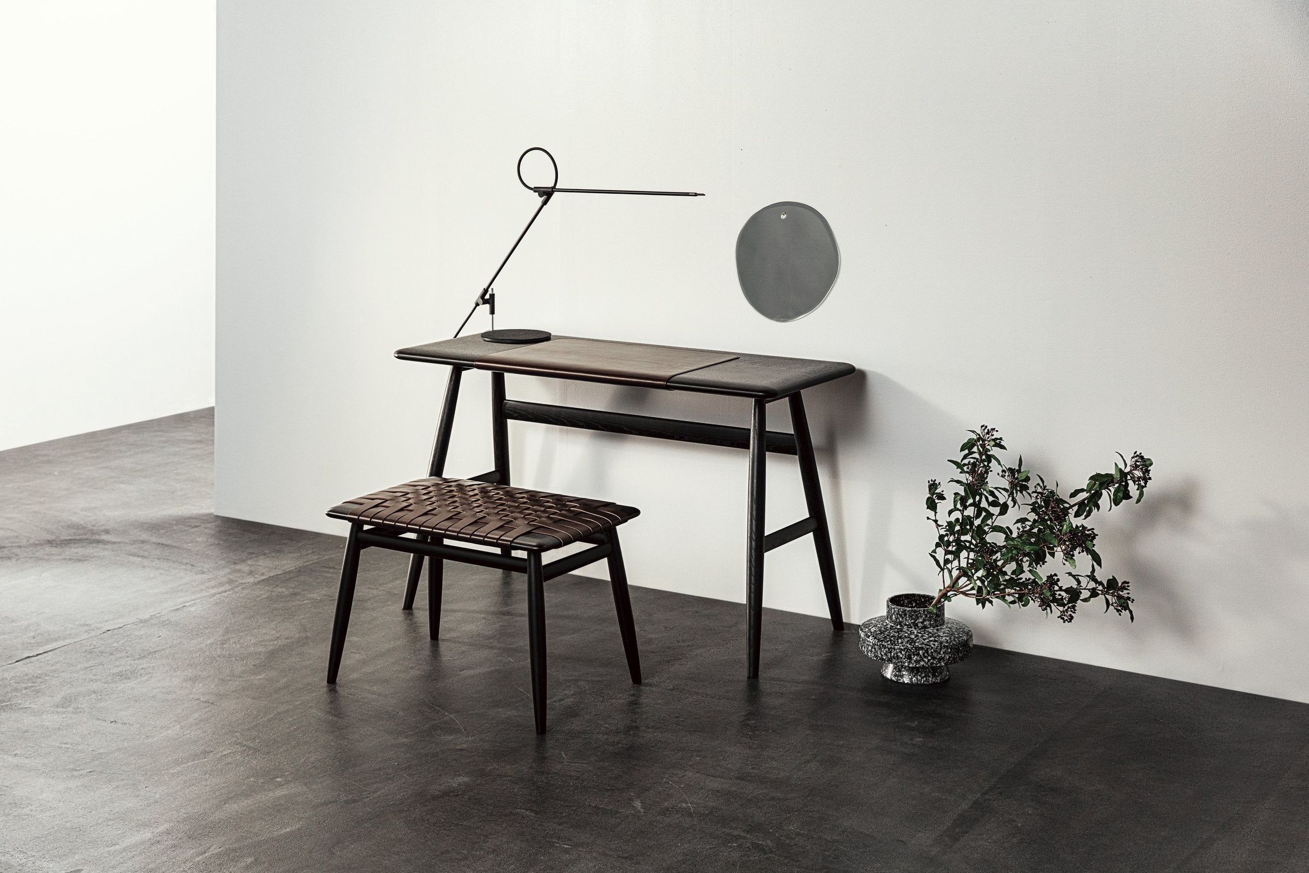 MO Bridge Stool