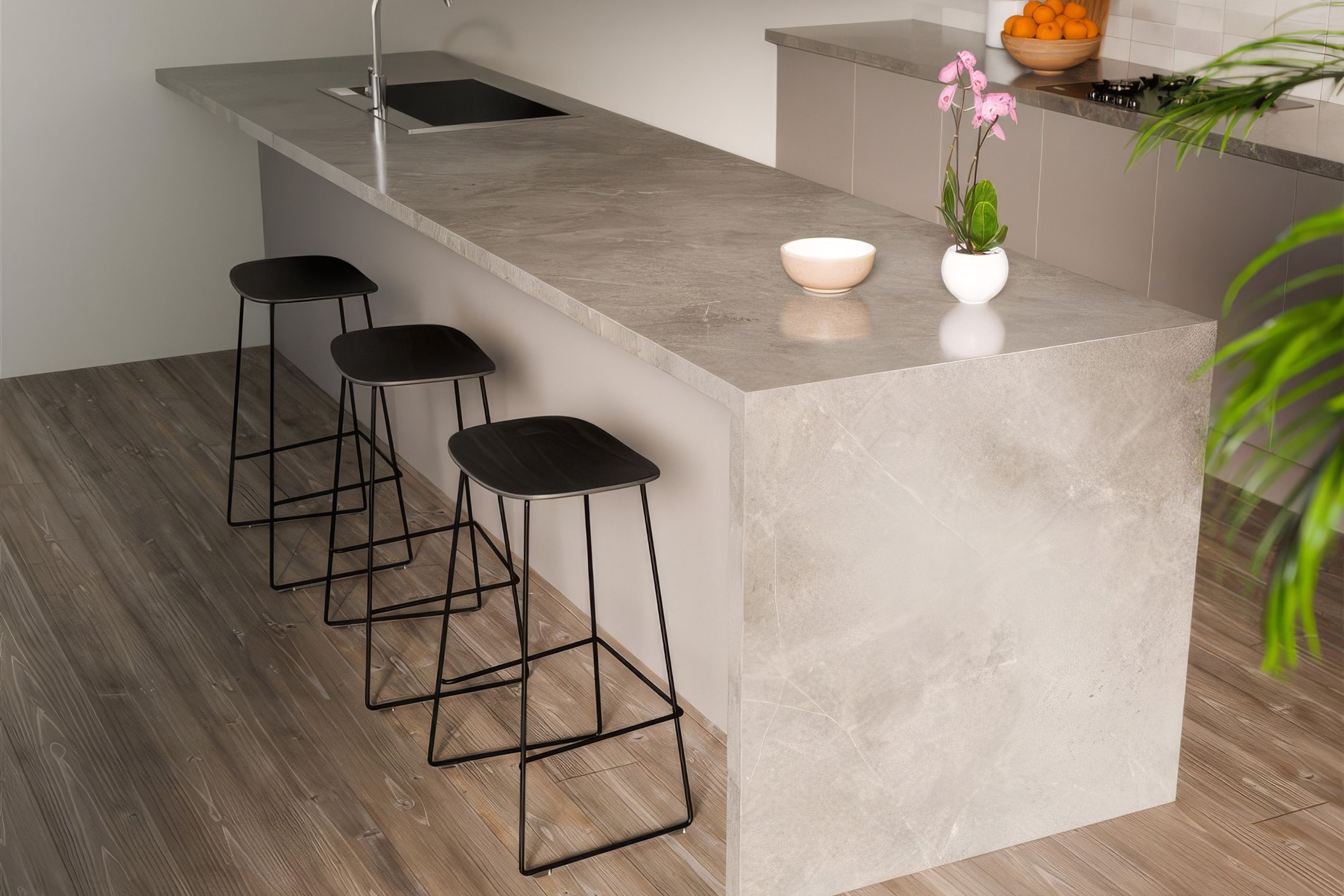 Elva Stool