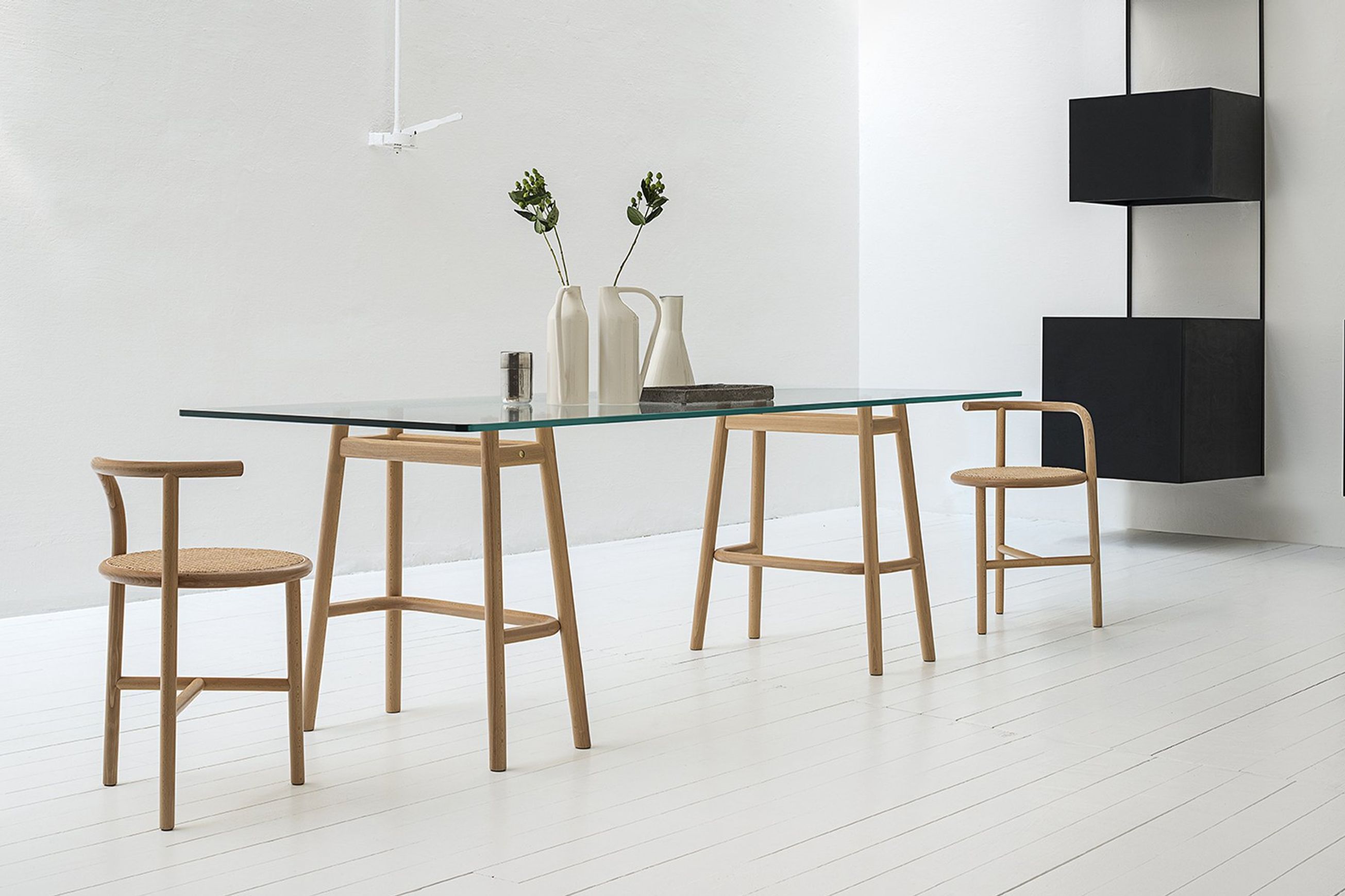 GmbH Single Curve | Stool