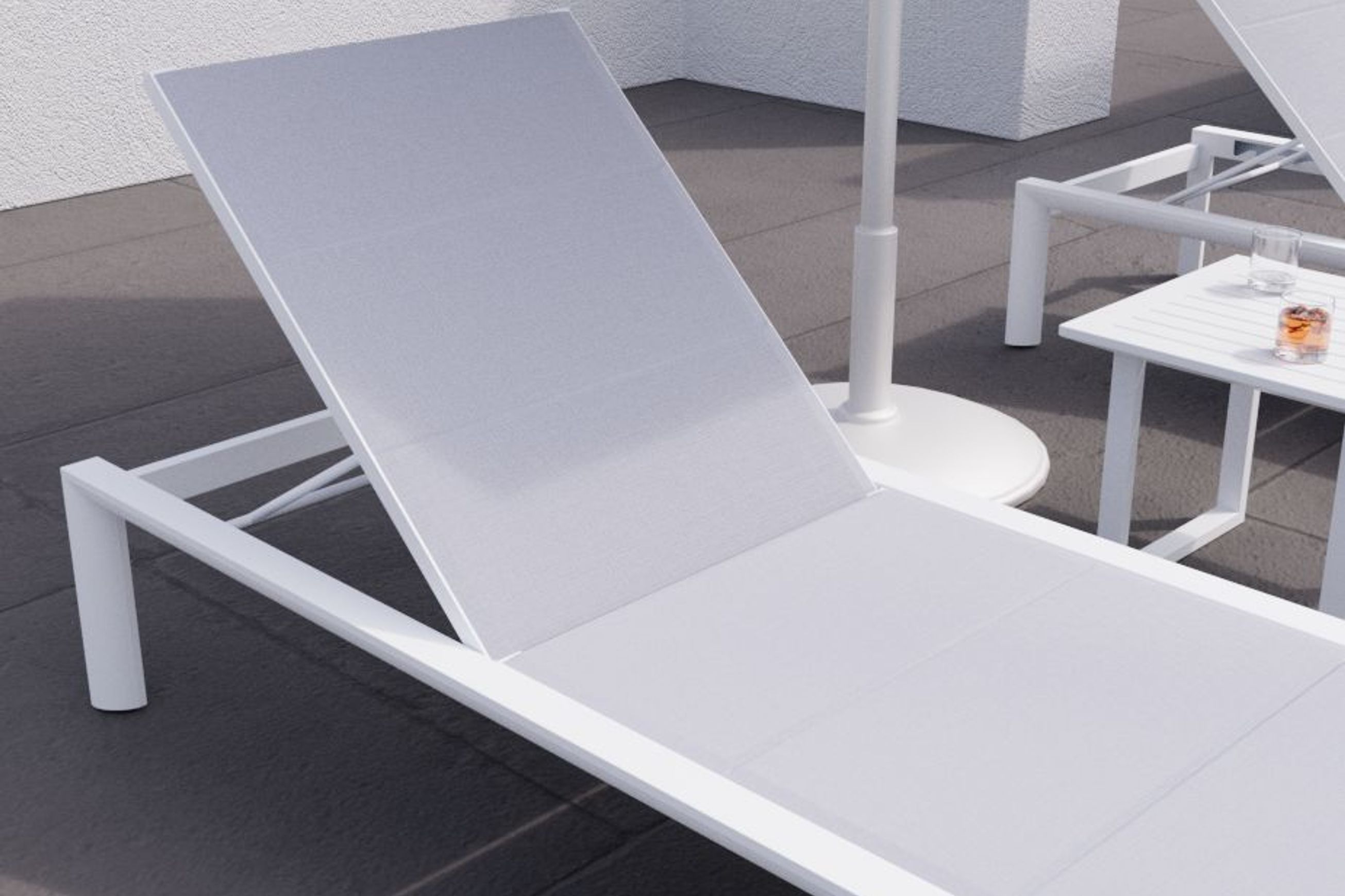 Alvor Sun Lounge - White - Light Grey Mesh