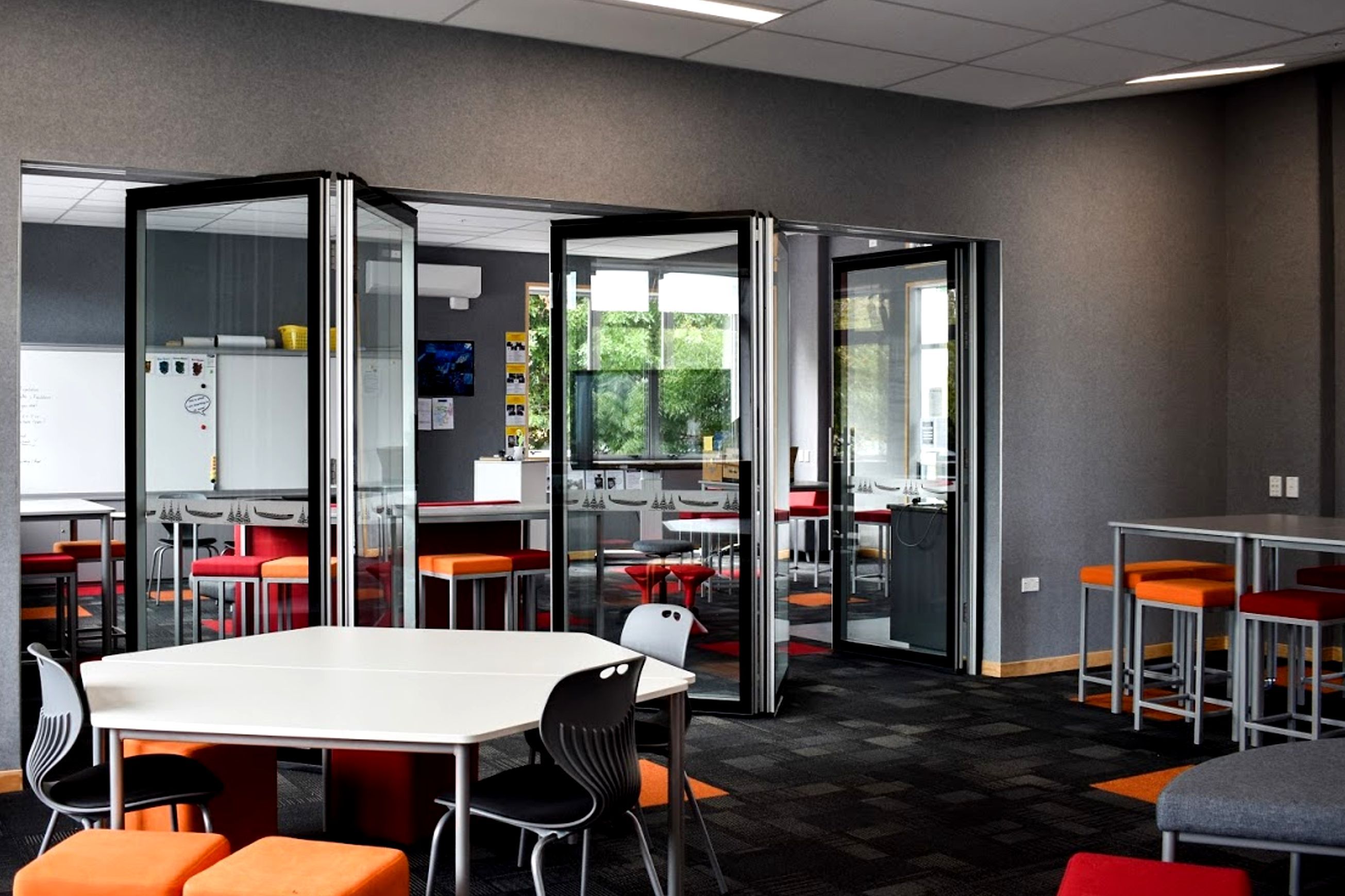 GlassSeal Series Glass Operable Walls