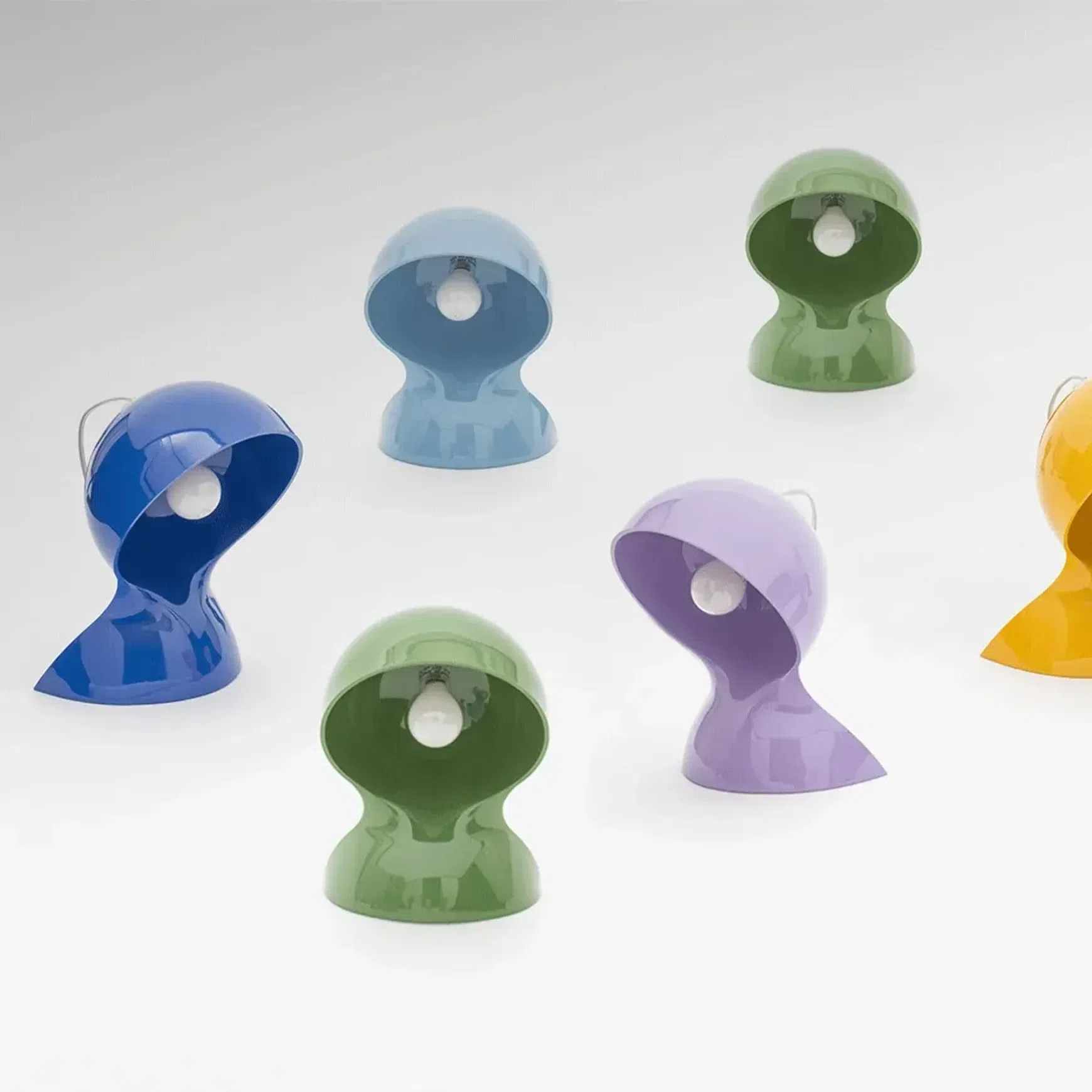Dalu Table Lamp