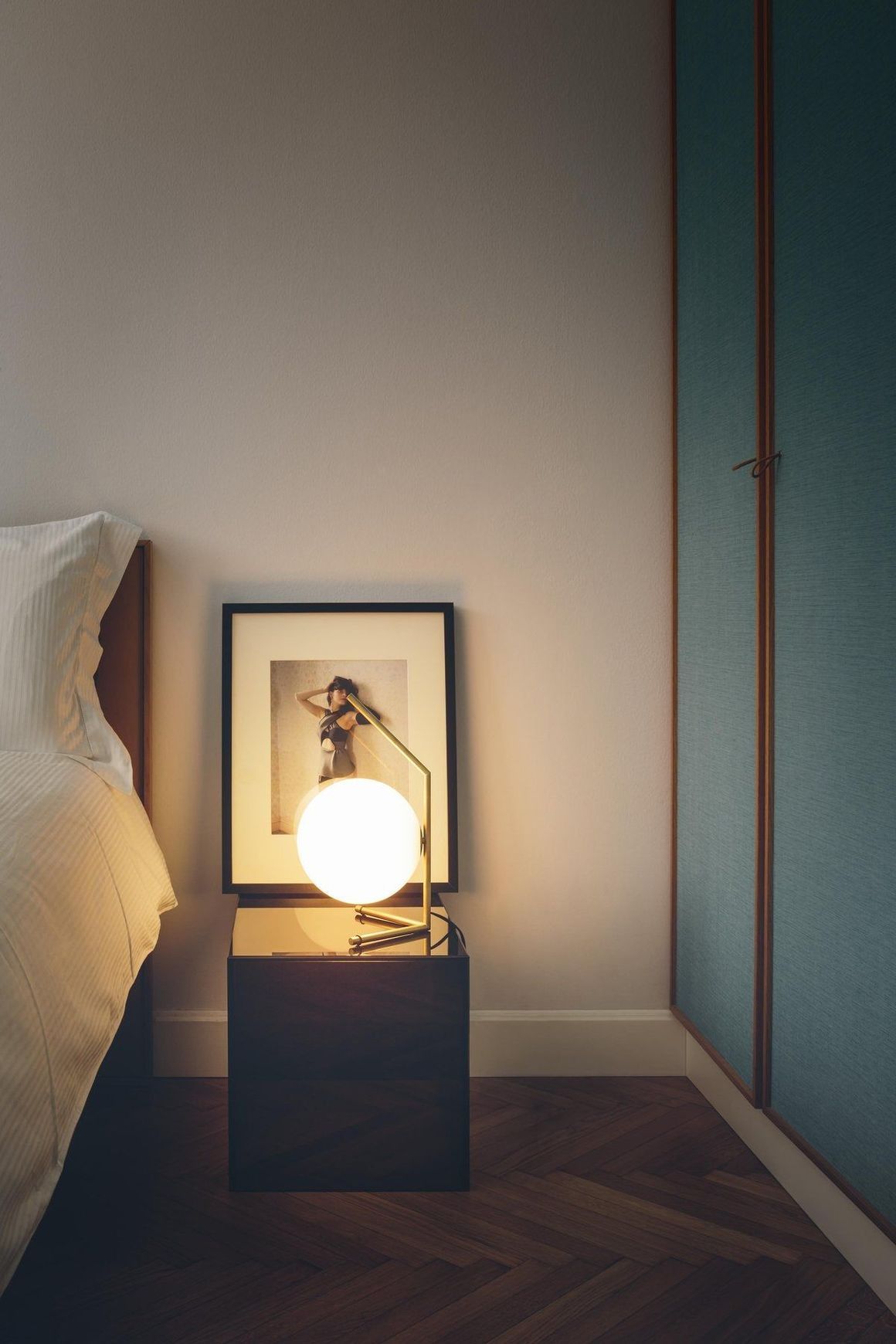 IC T1 Low Table Lamp