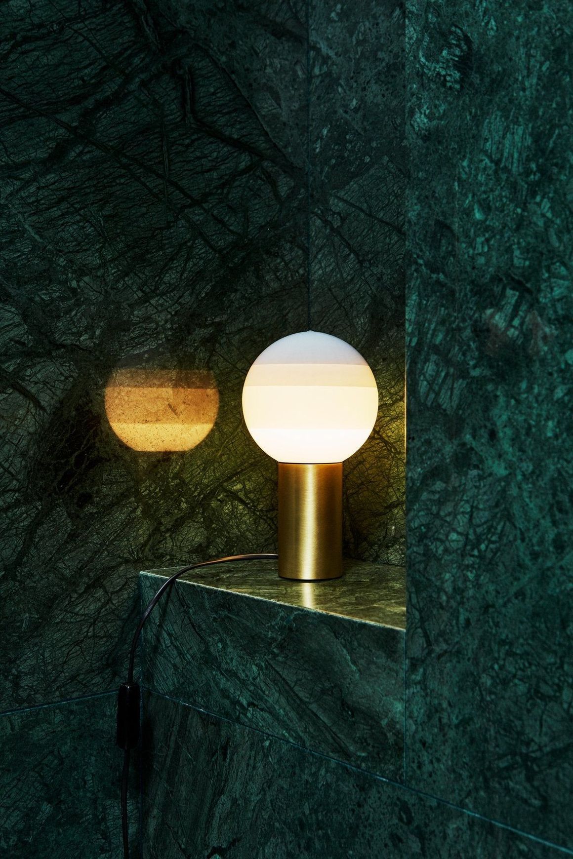 Dipping Light Table