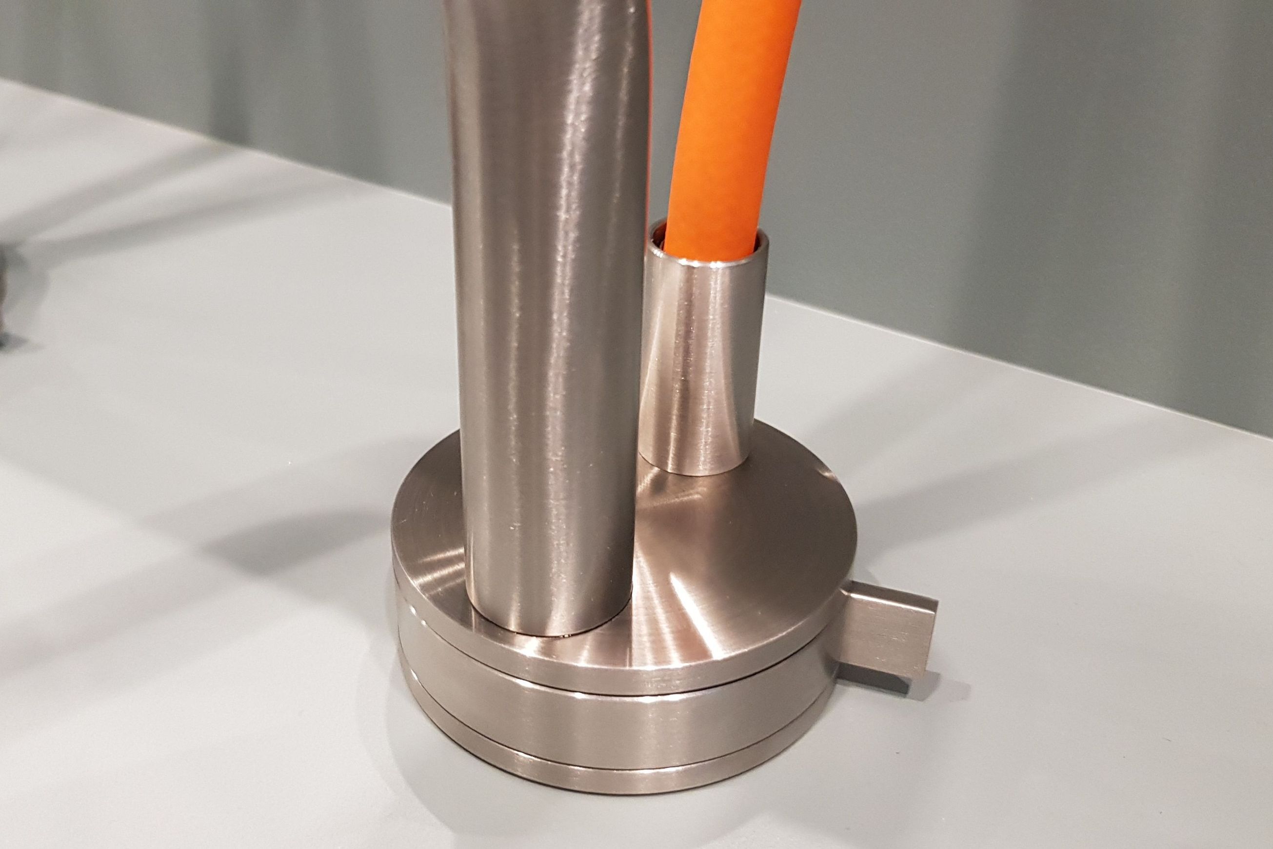 Quadro Esse 405 Kitchen Mixer + Removable Hand Shower