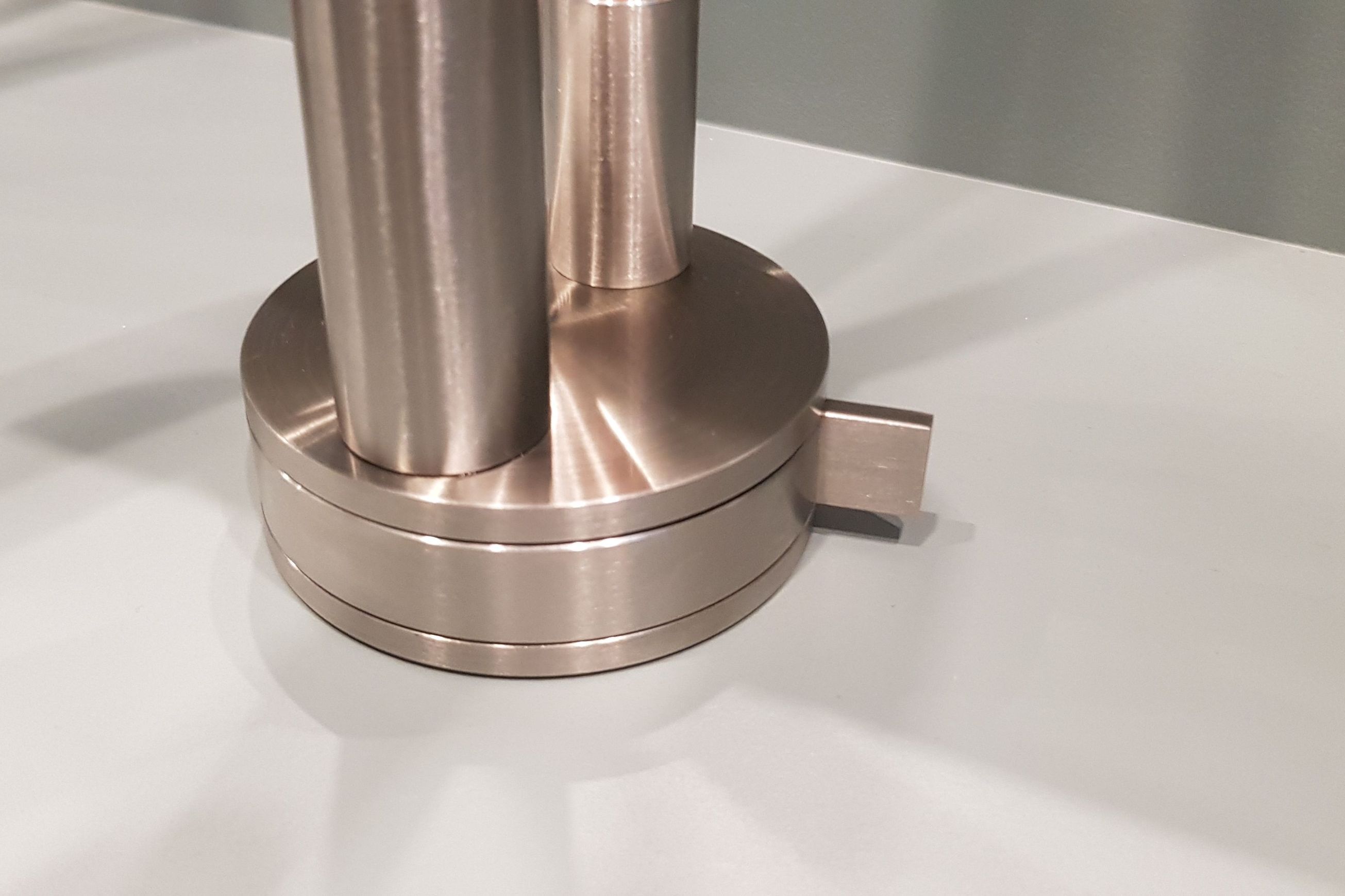 Quadro Esse 405 Kitchen Mixer + Removable Hand Shower