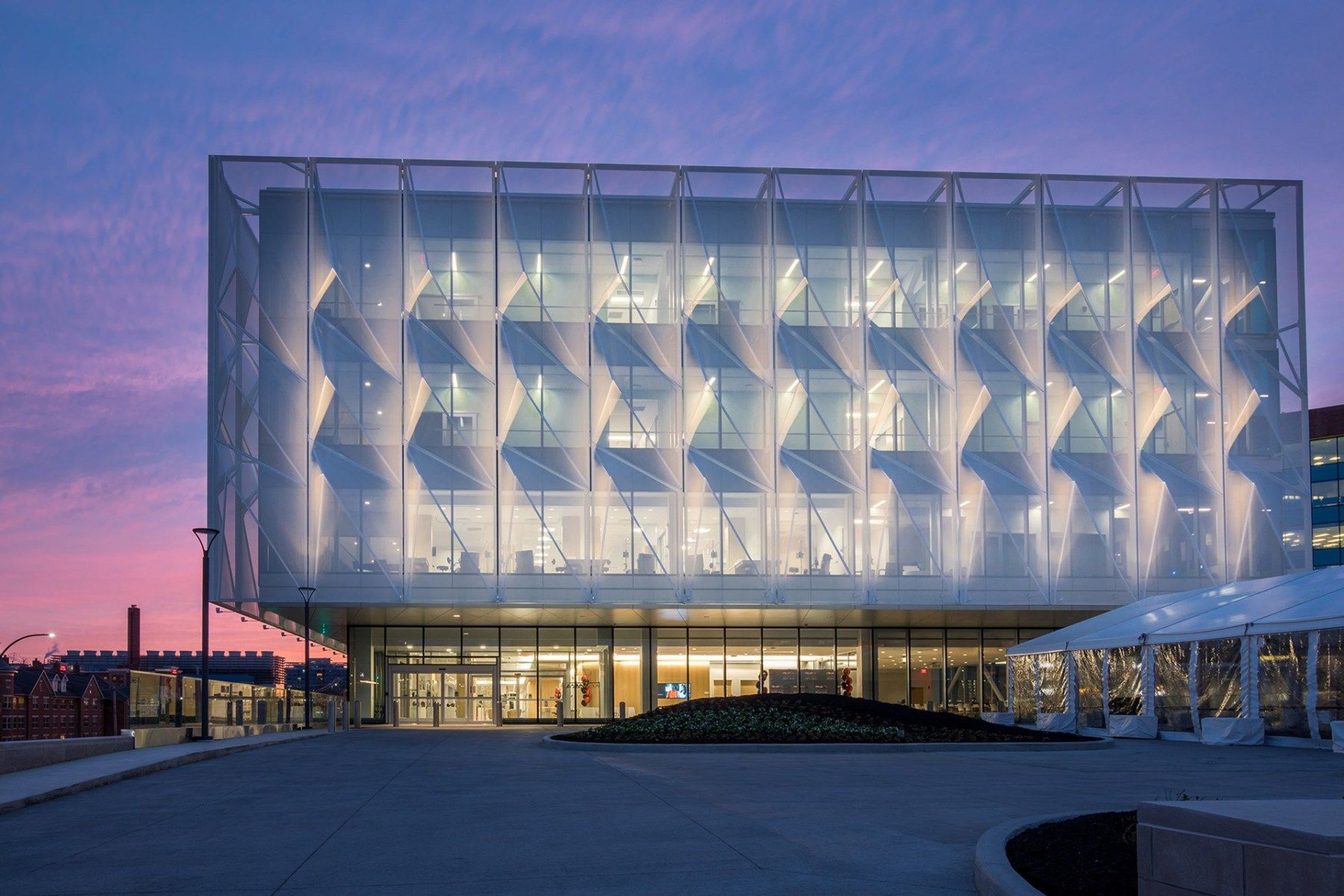 Facades by Fabric Structures