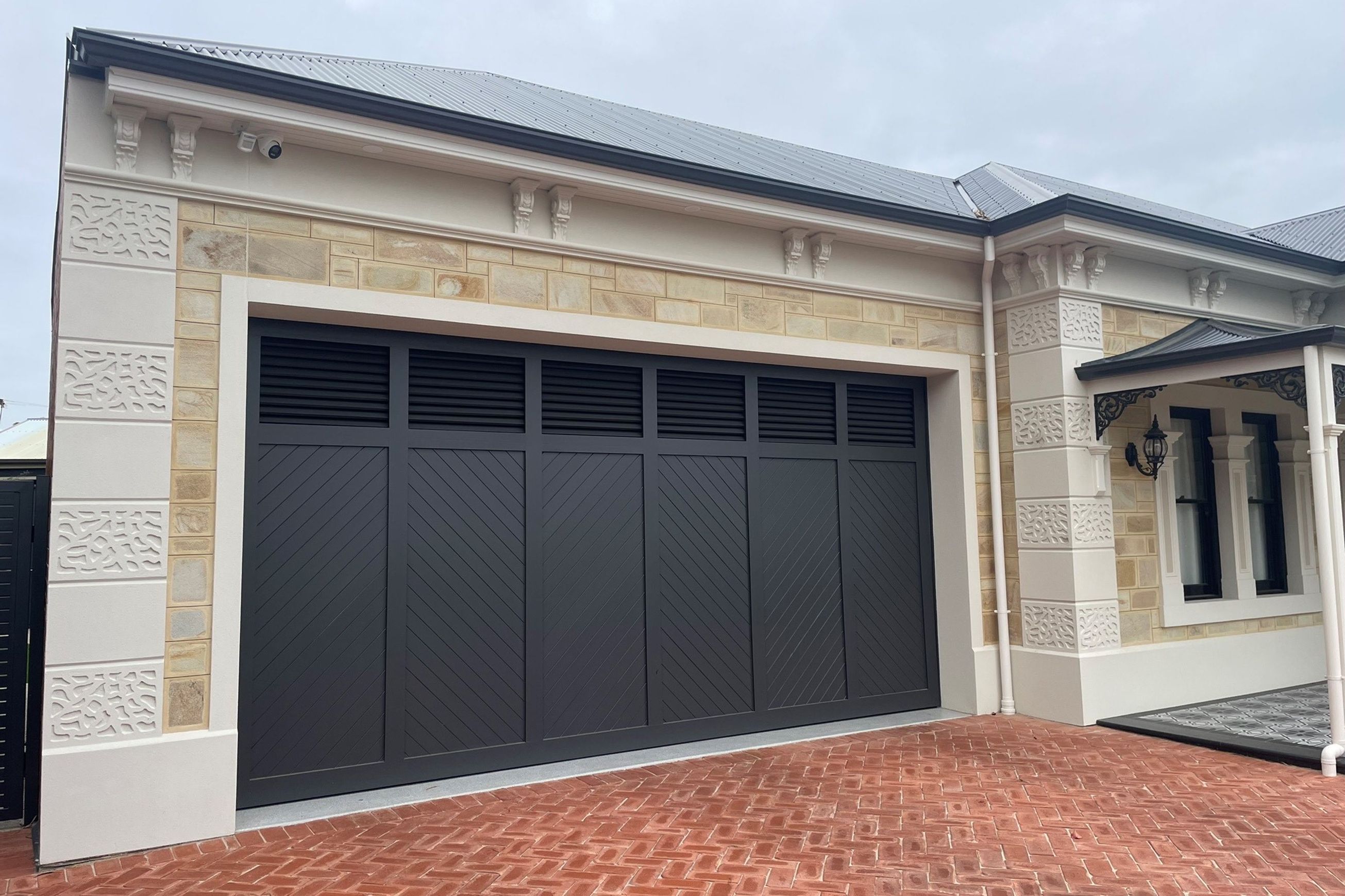 Tilt Doors