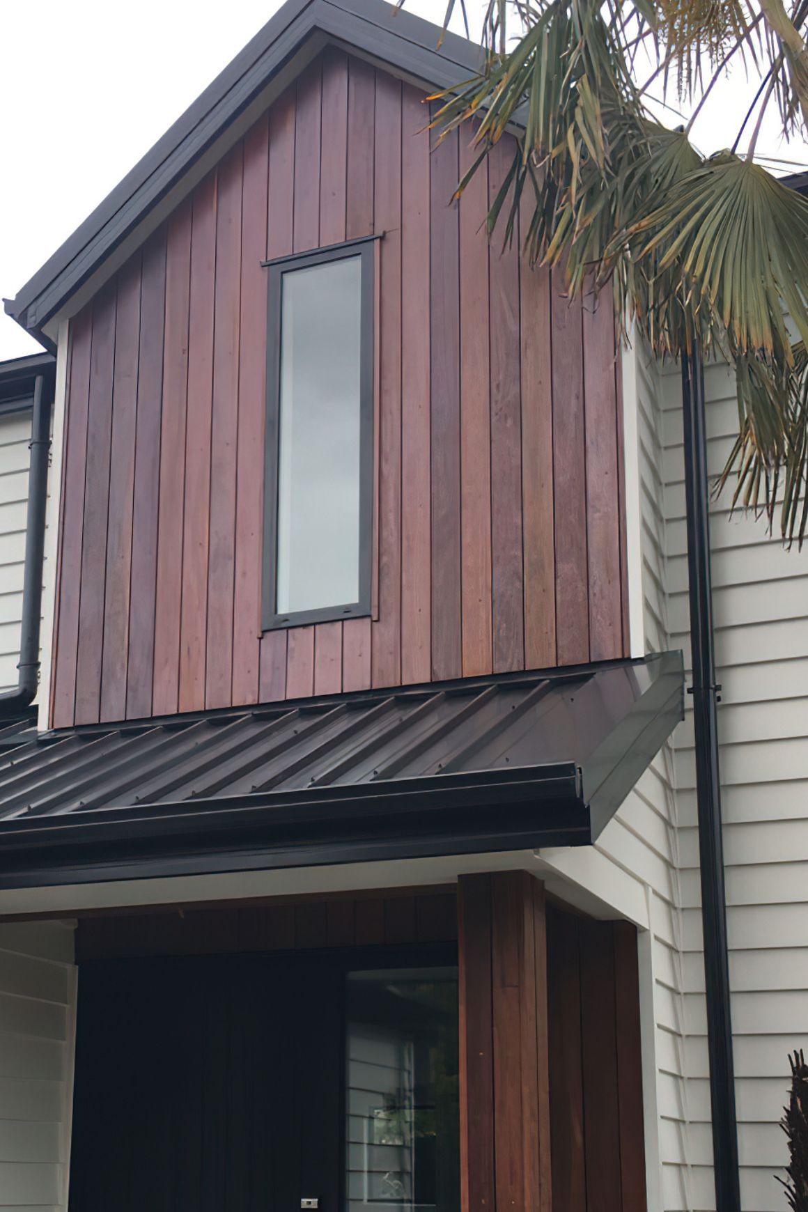 Cladding | Mixed brown/purple/red – dressed clear oil