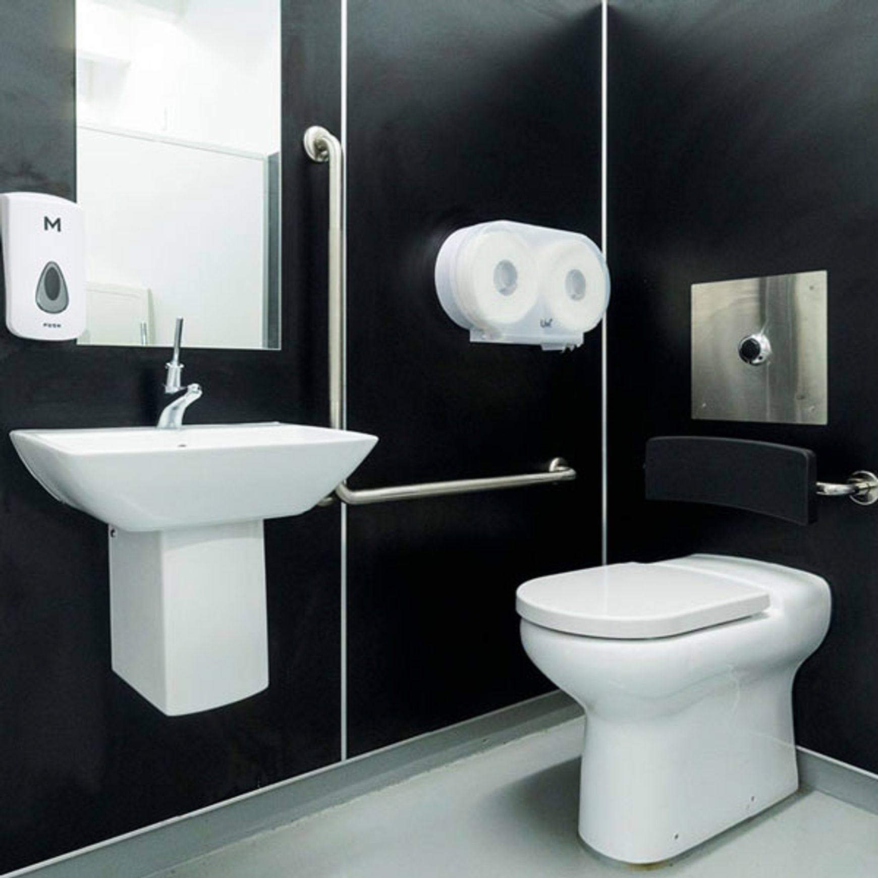 RAK Summit Wall Hung Basin and Shroud