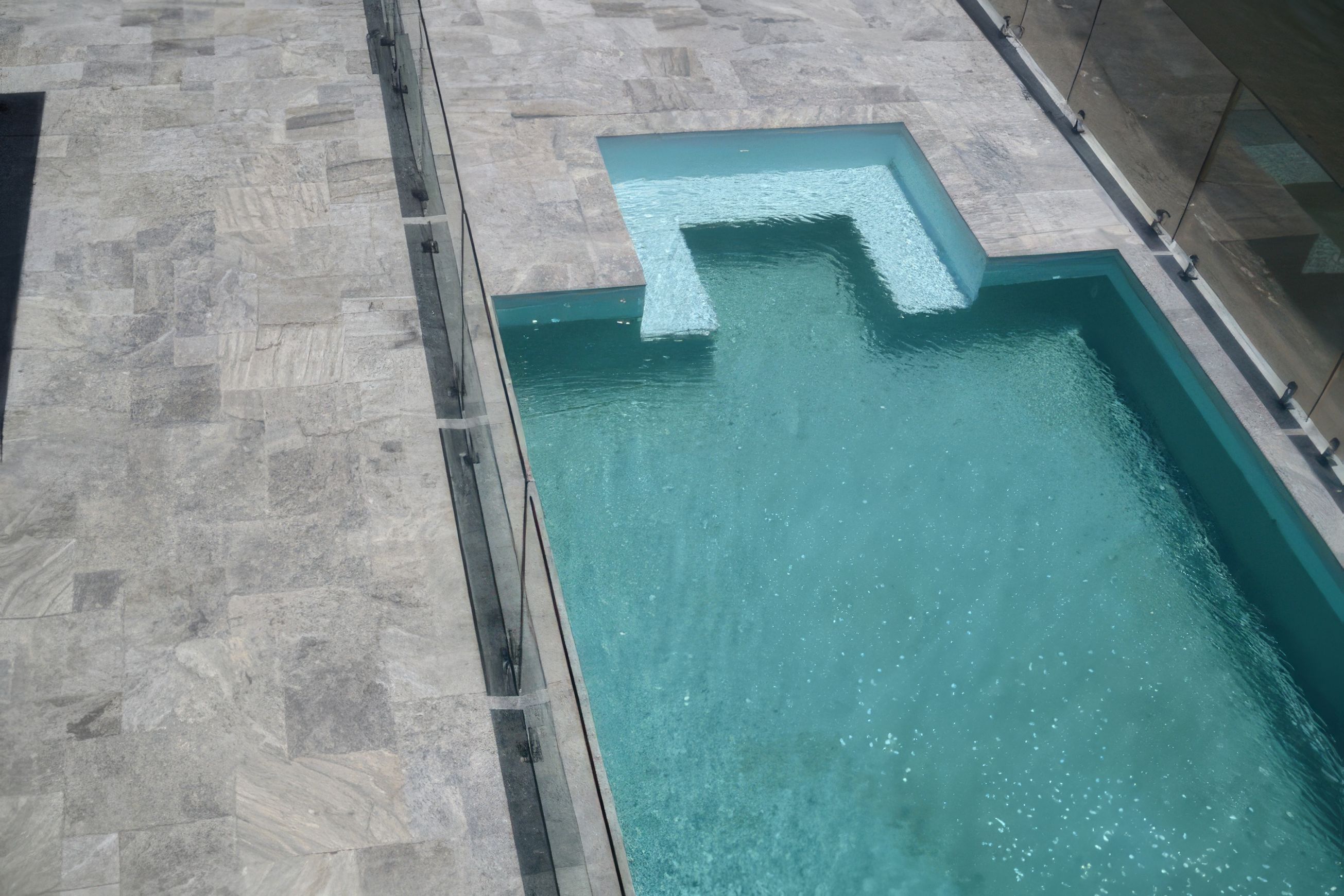Platinum | Travertine