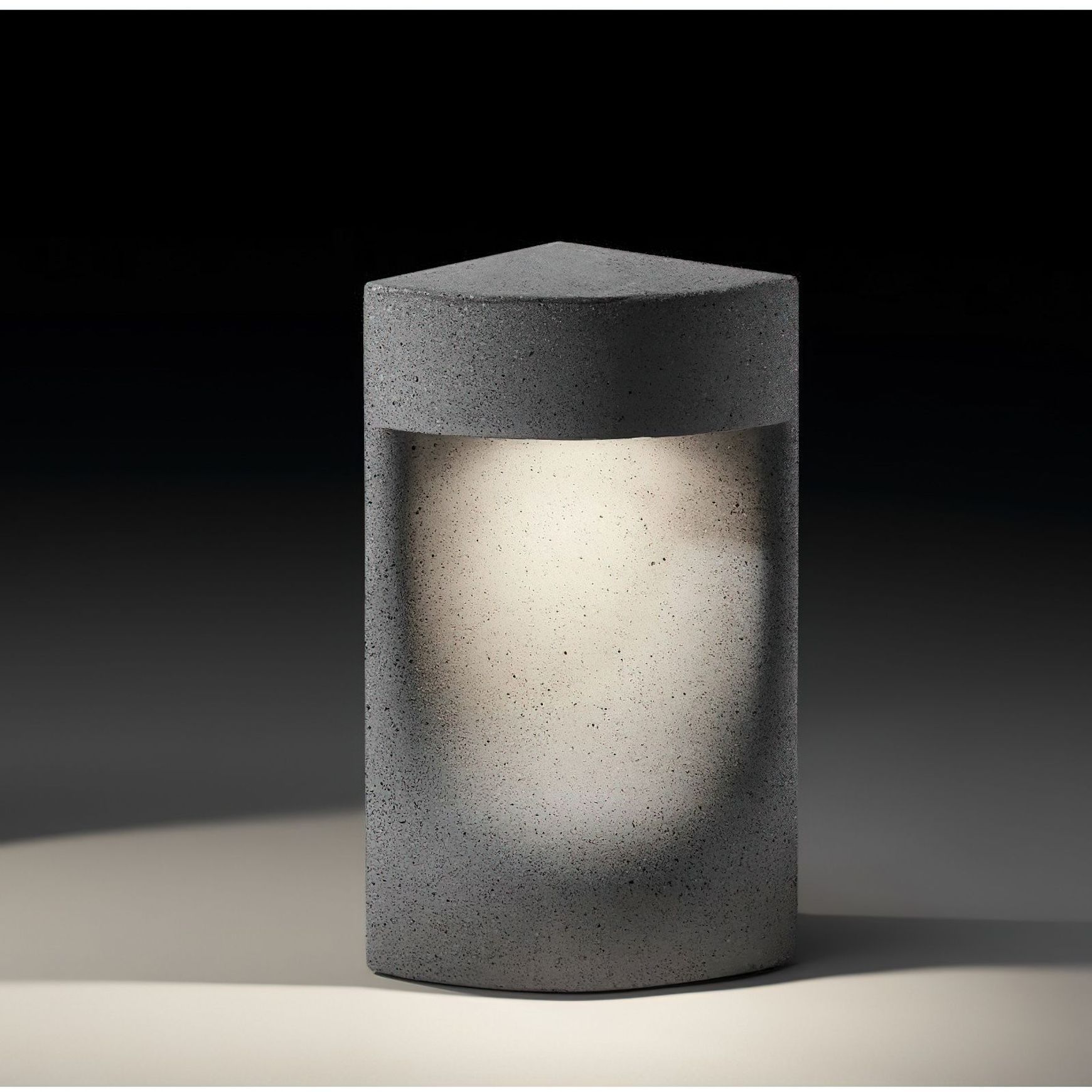 Moai B35 Outdoor Bollard