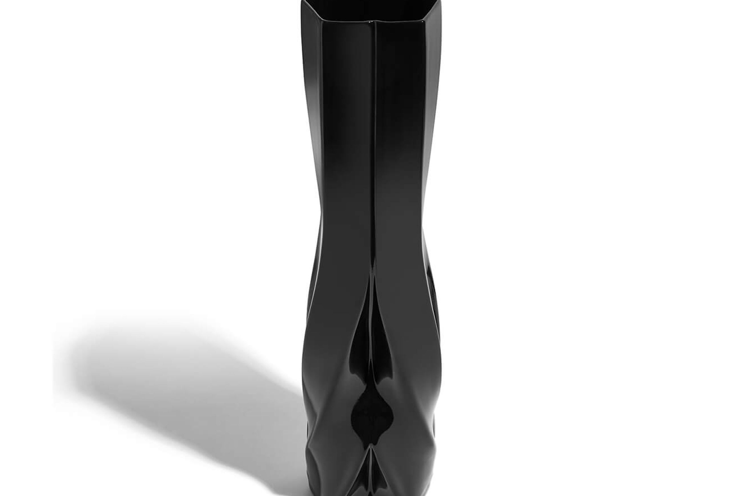 Braid Vase Waist
