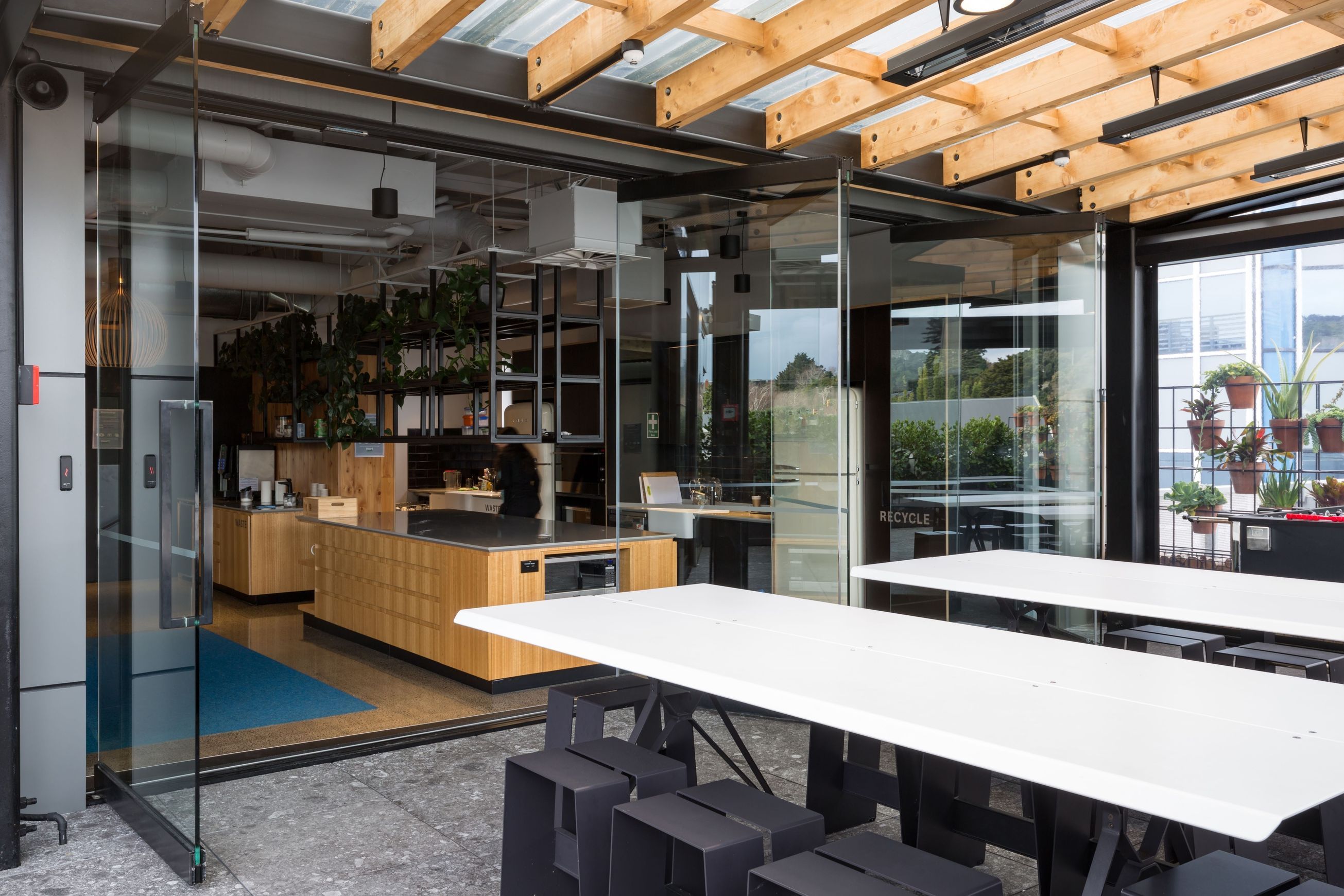 EnduraStack | Folding Glass Doors