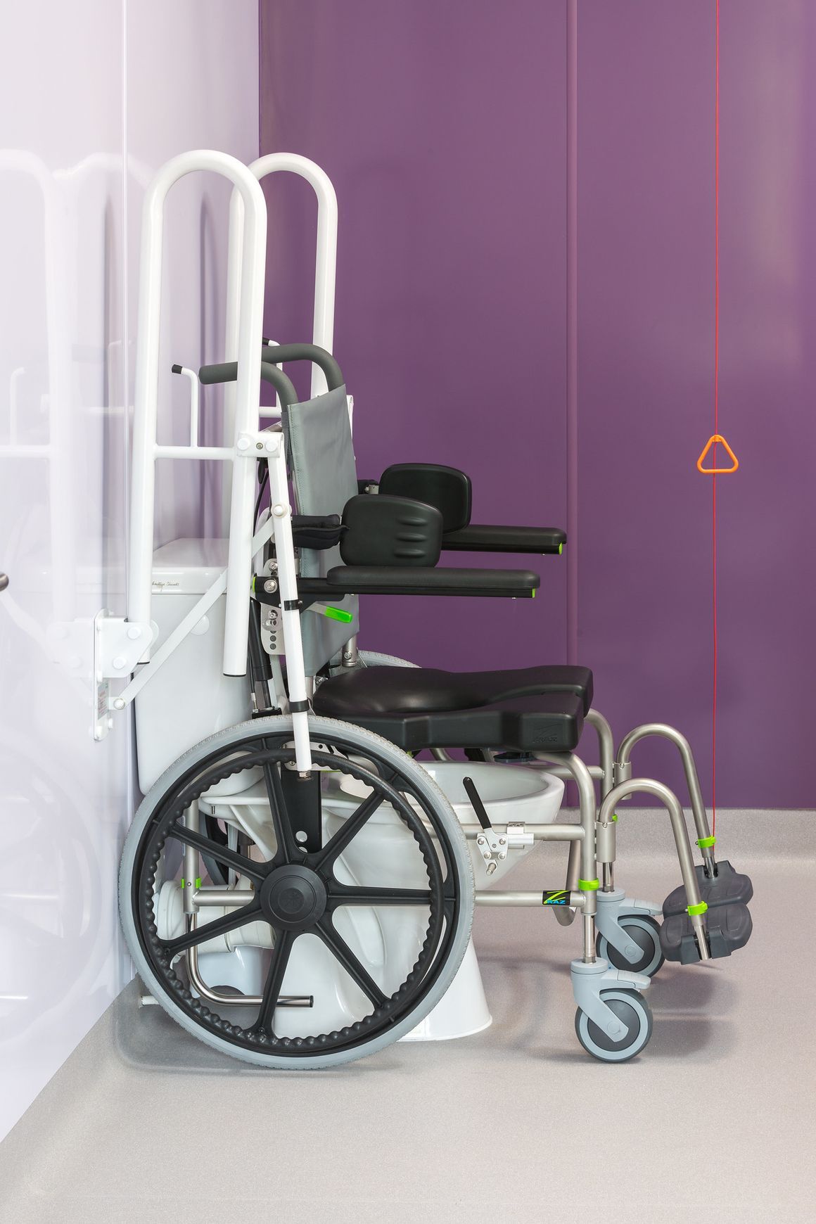 Altro Aquarius™ - R11 Bathroom Flooring