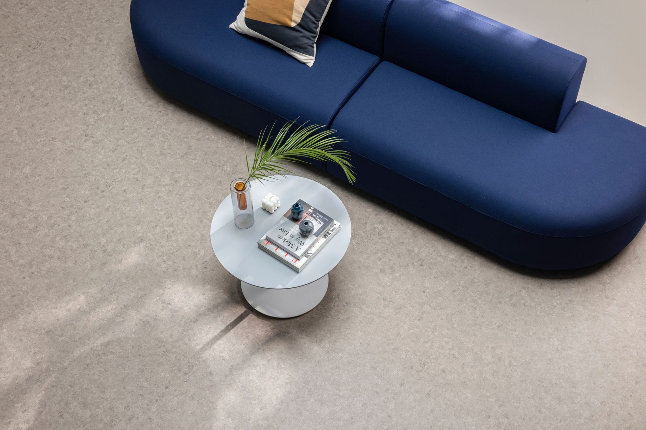 Altro Illustra™ adhesive-free - R10 Safety Flooring