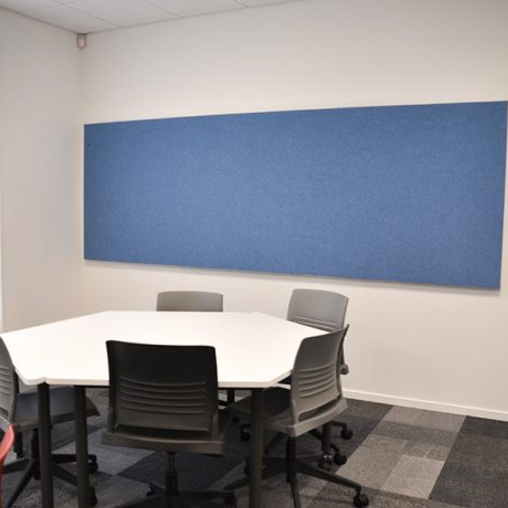 Edge Wrapped Pinboard