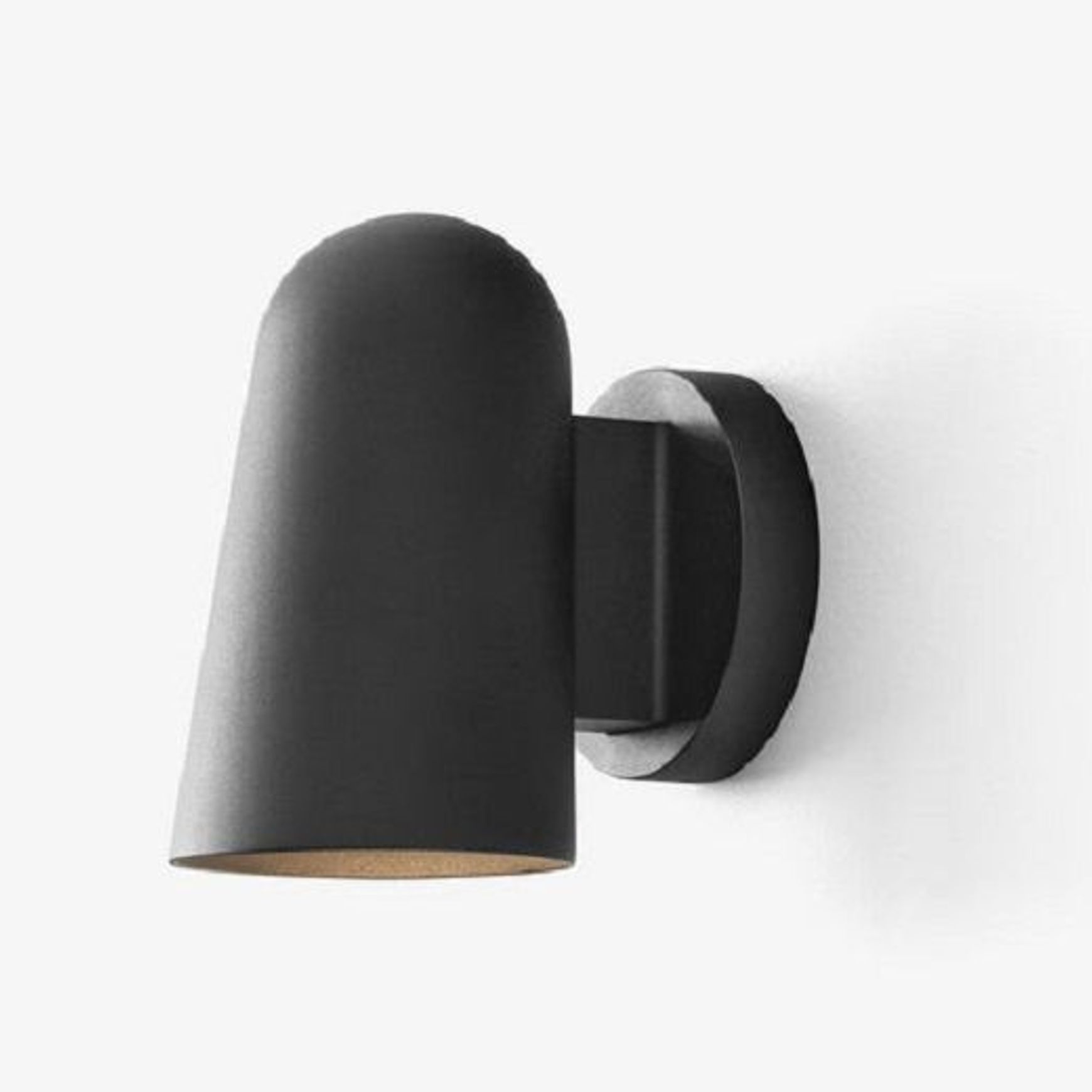 Solid SC104 Indoor & Outdoor Wall Lamp