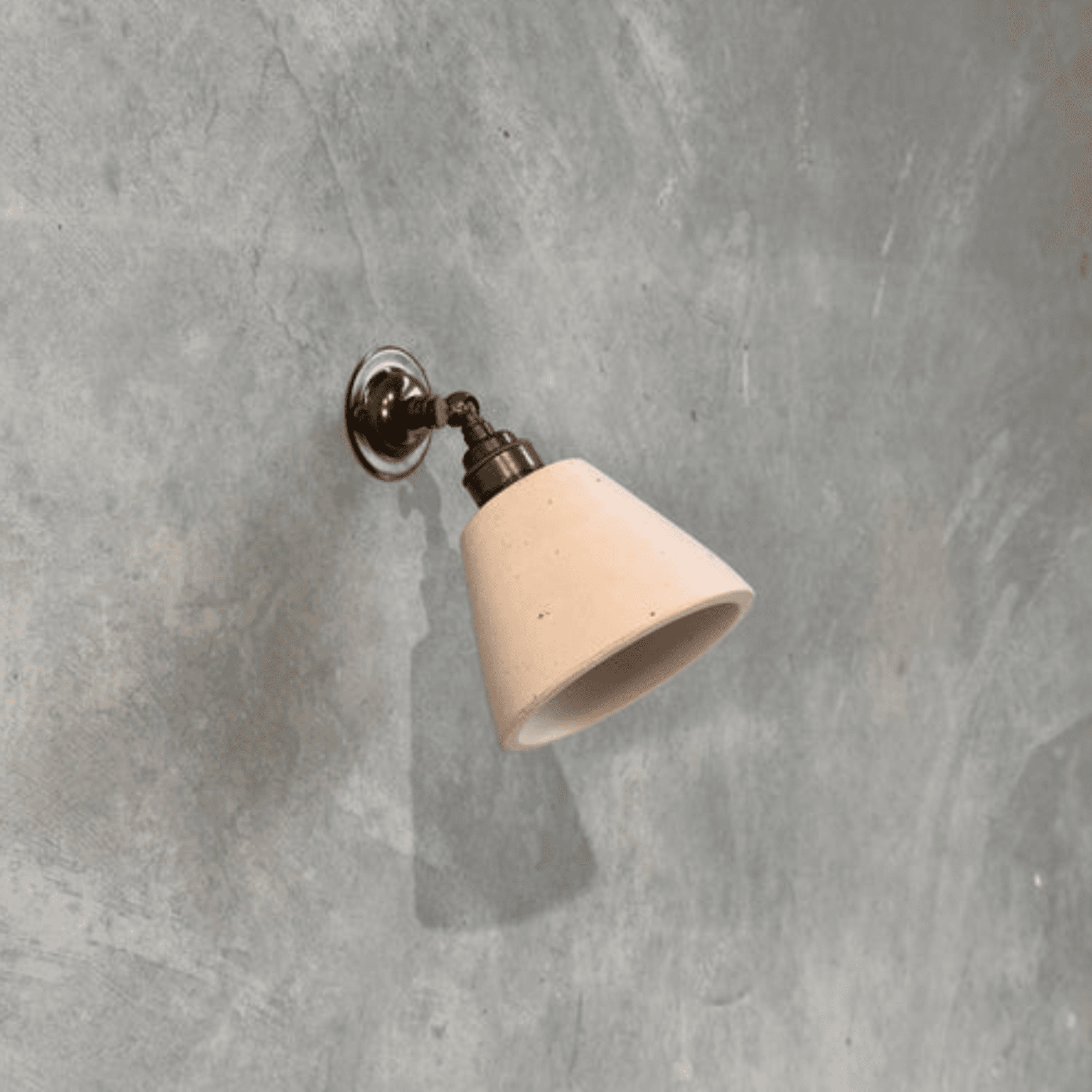Moda Crete Wall Light