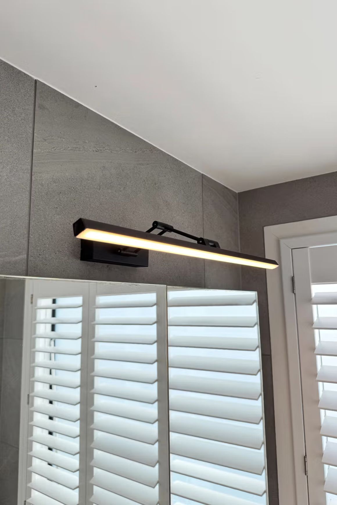 MANGAWHAI MB704 Wall Light