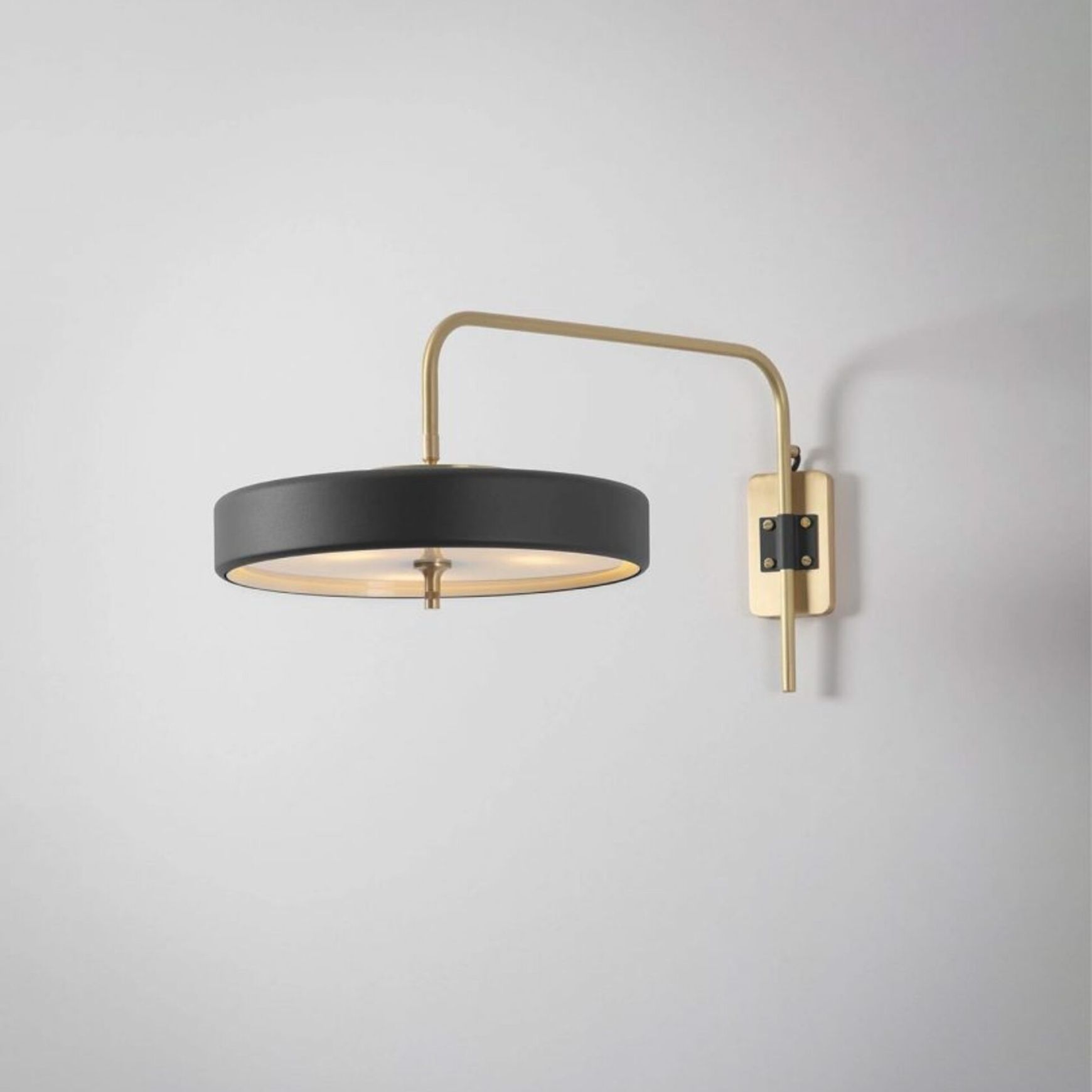 Revolve Wall Light