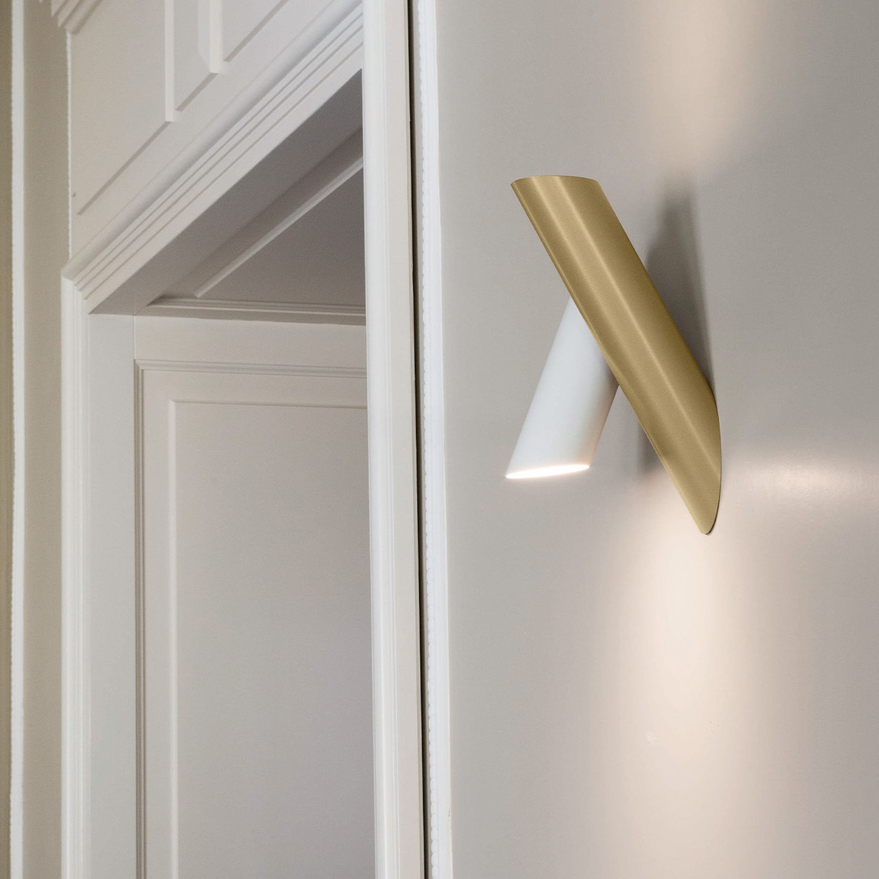 Tubes Wall Light