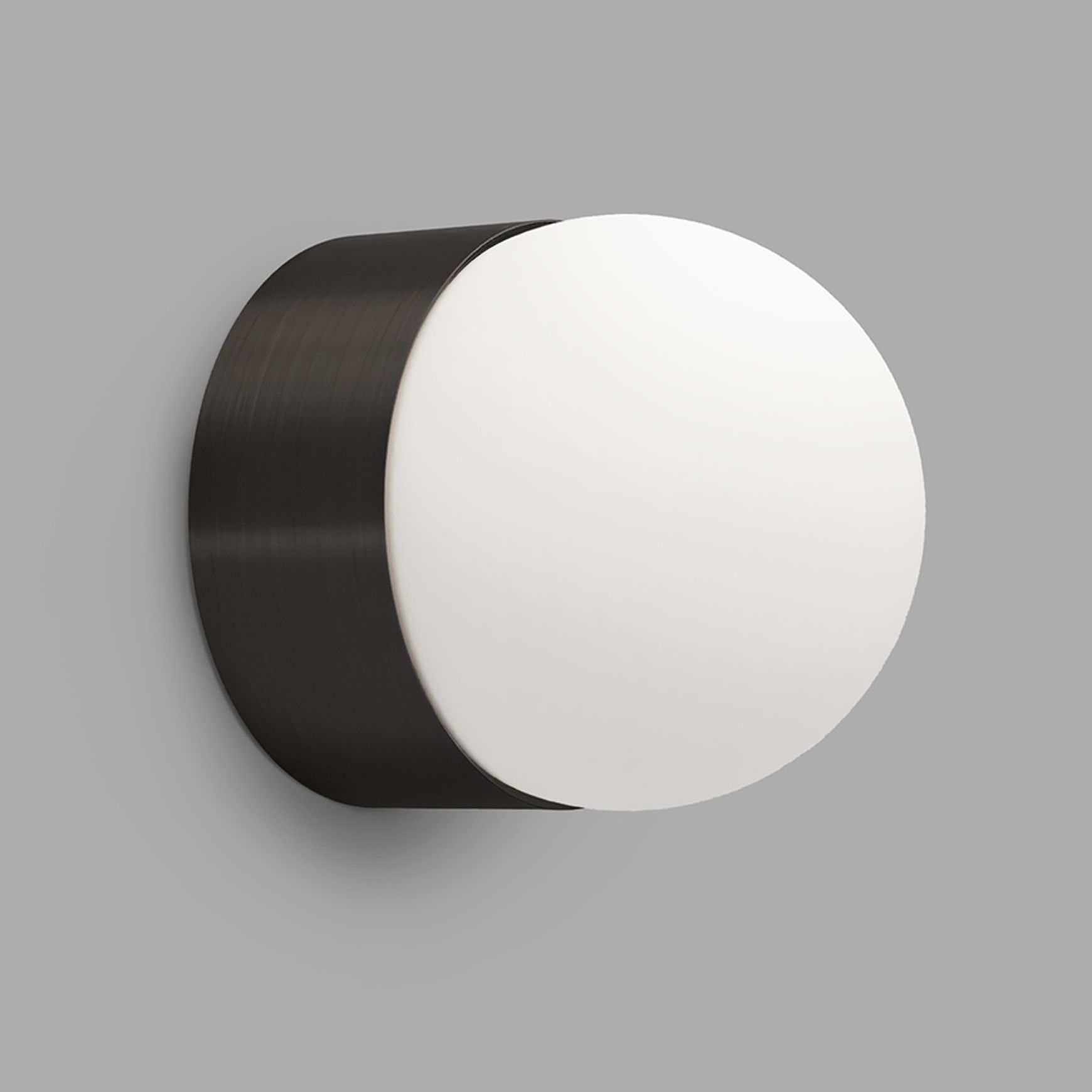 Orb Sur Wall Light