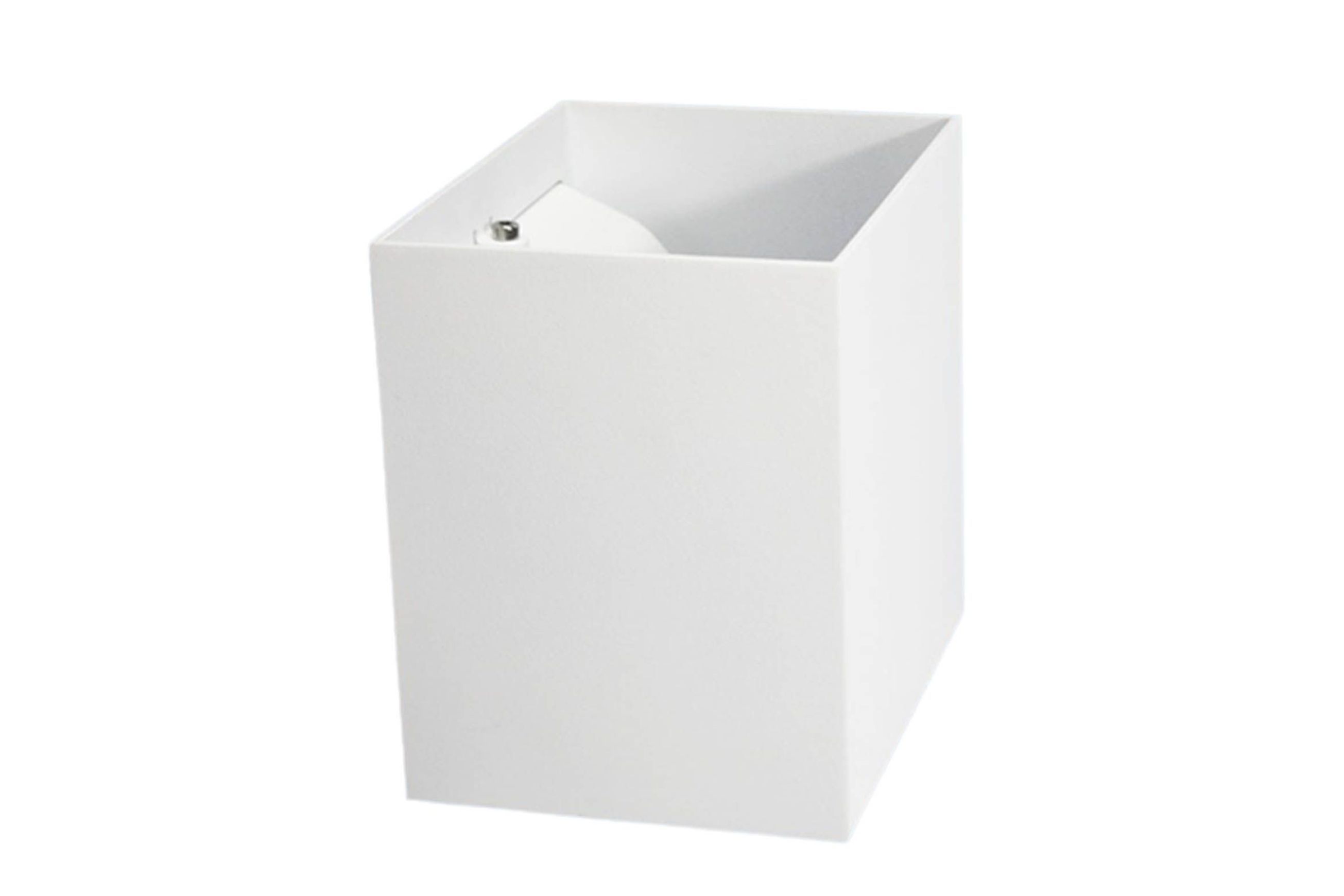 HAURAKI UL7720 Outdoor Wall Light