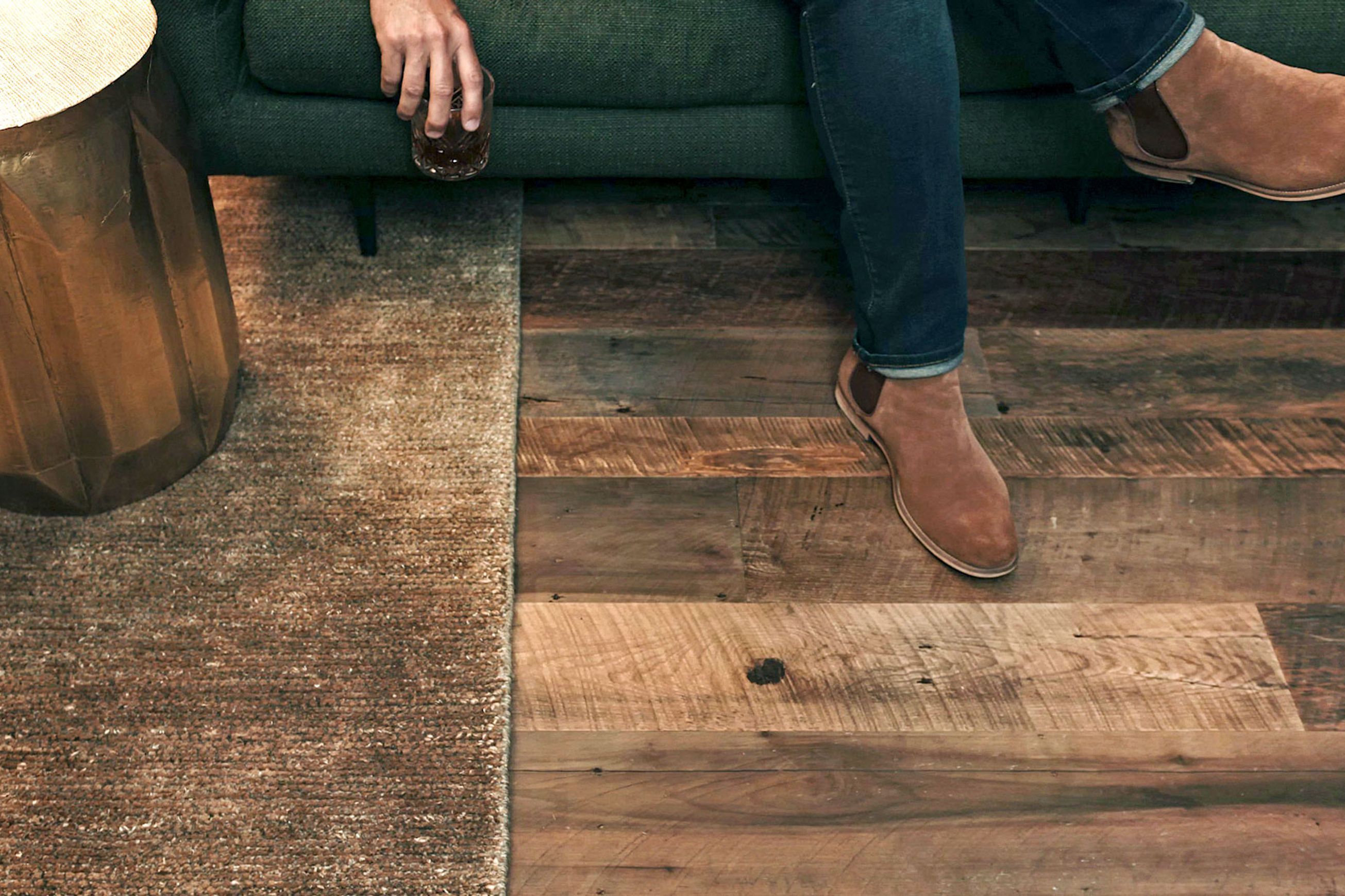 Imondi Brownstone Oak Reclaimed Interior Panelling