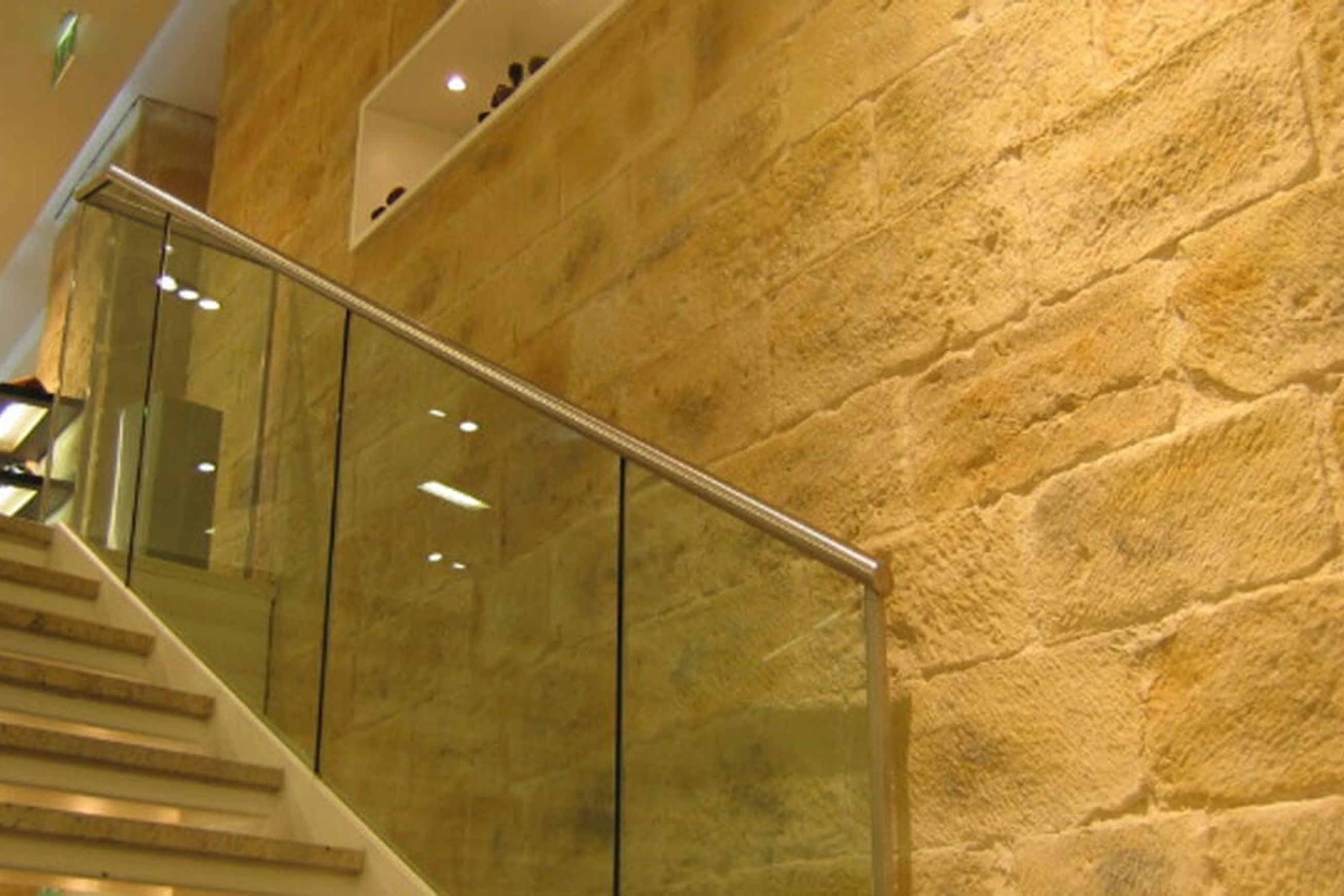 Chipped Stone Wall Panels by Muros - Stone Wall Ceiling