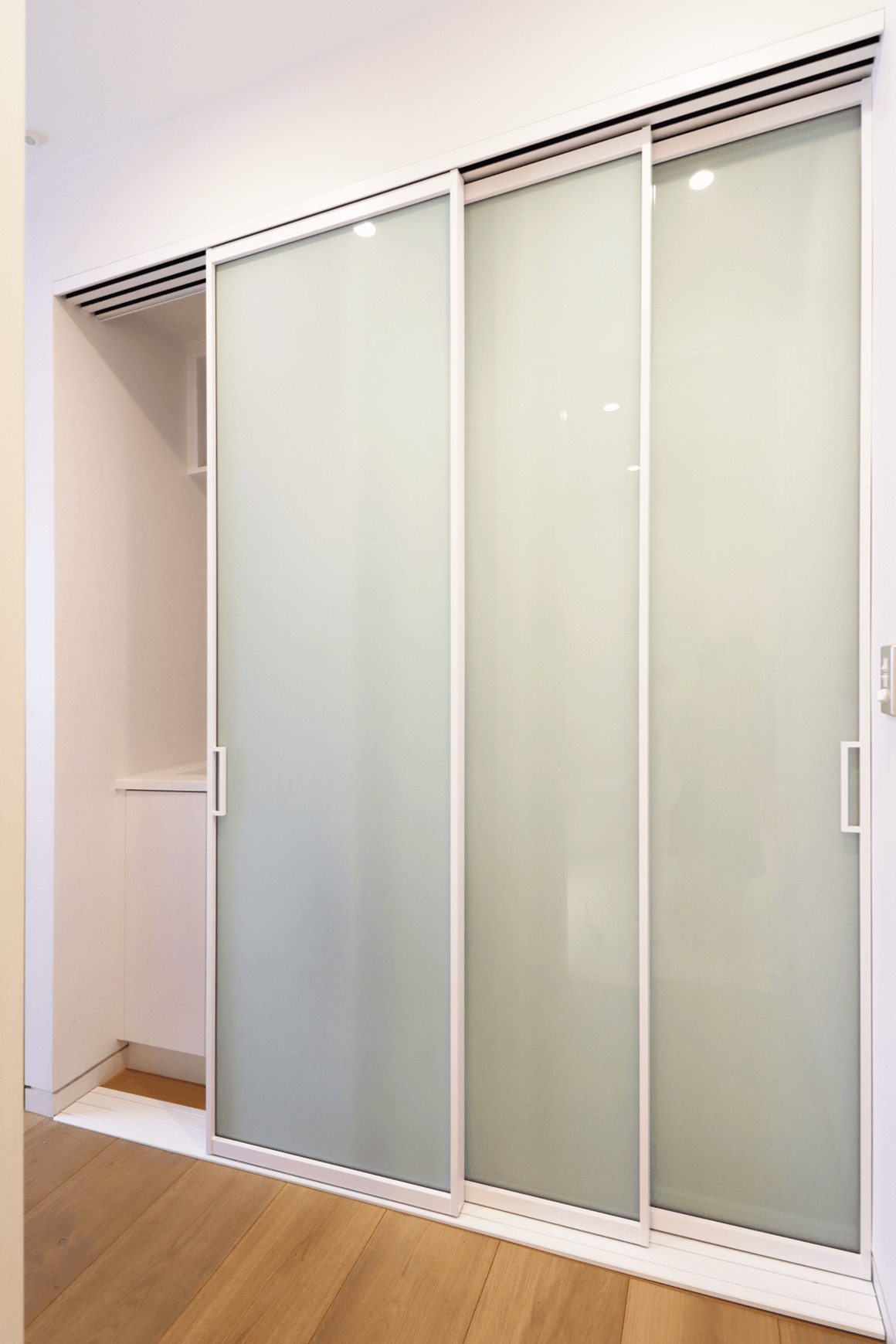 SlimLine Plus Sliding Doors
