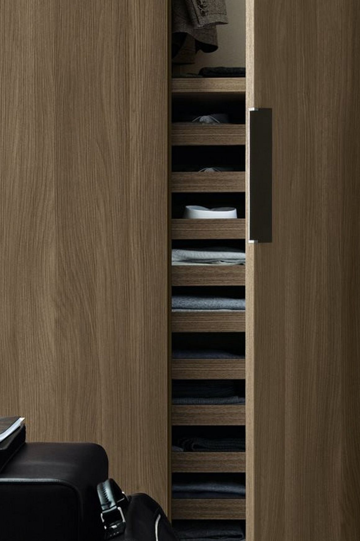 Sand Wardrobe