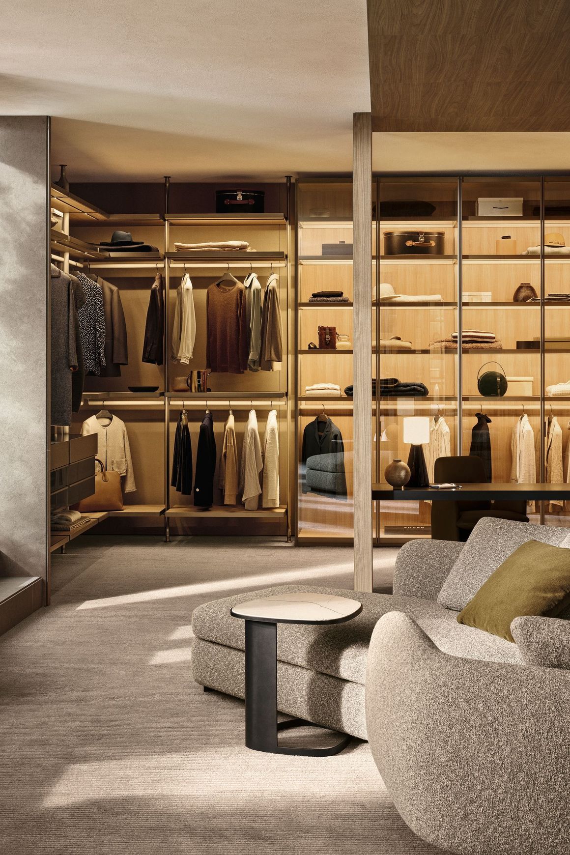 Lexington Walk-In Closet