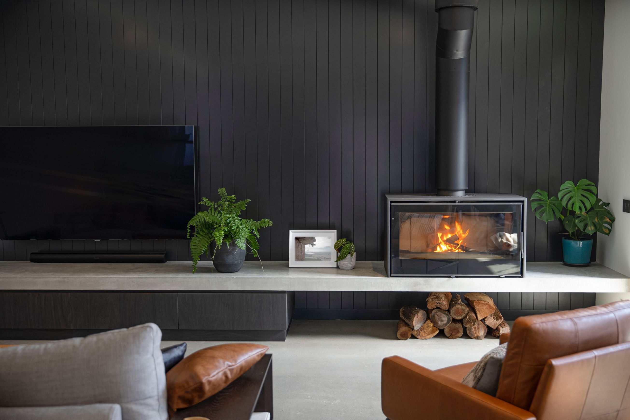 Axis I1000FS Single Sided Fireplace
