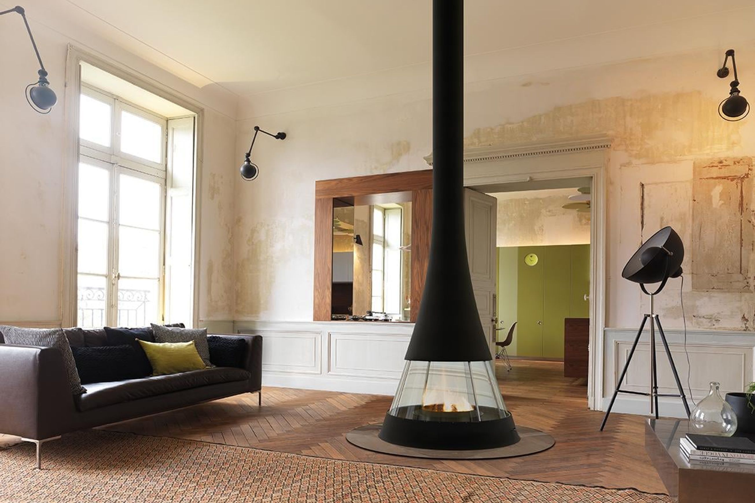 Jc Bordelet Linea 914 Suspended Fireplace