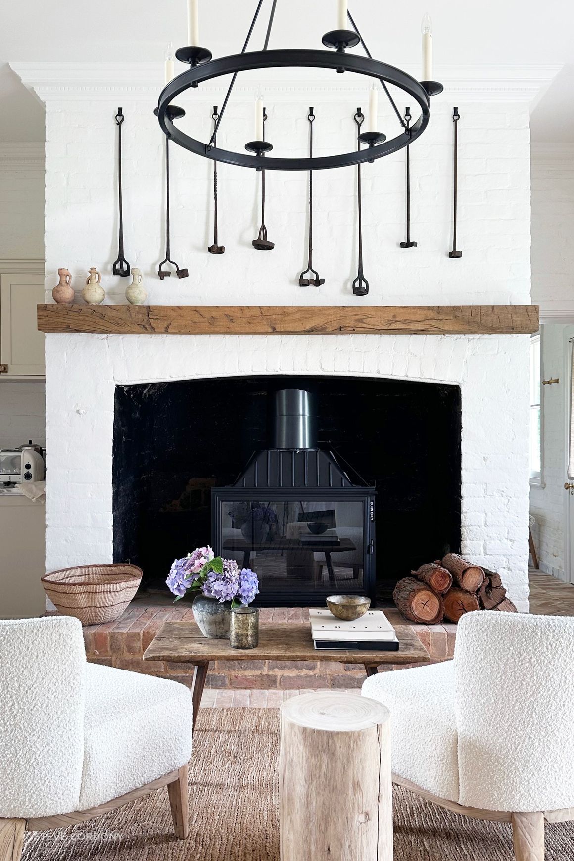 Seguin Super 9 Cheminee Fireplace - Swing Door