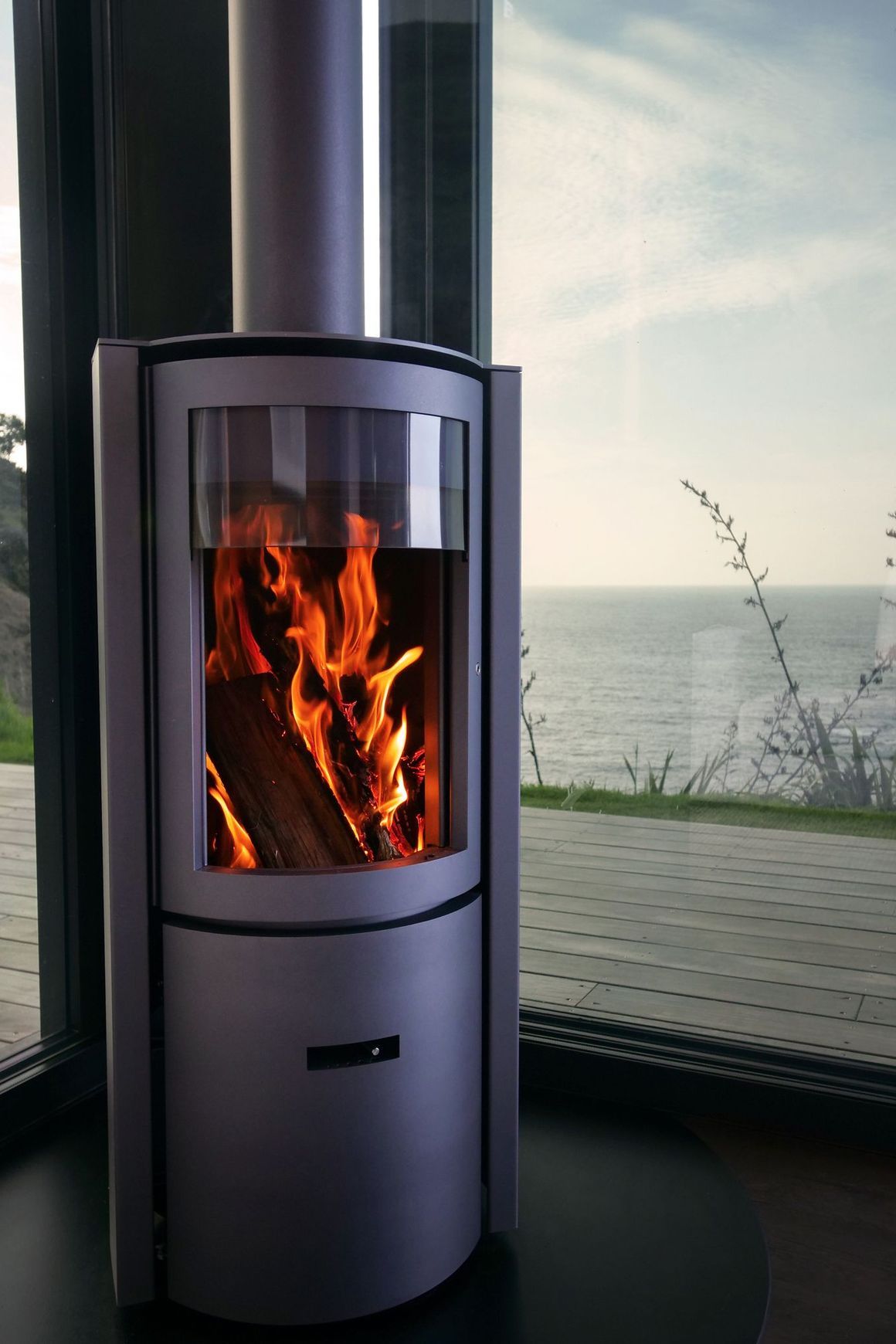 Stûv 30 Freestanding 3 in 1 Wood Fireplace