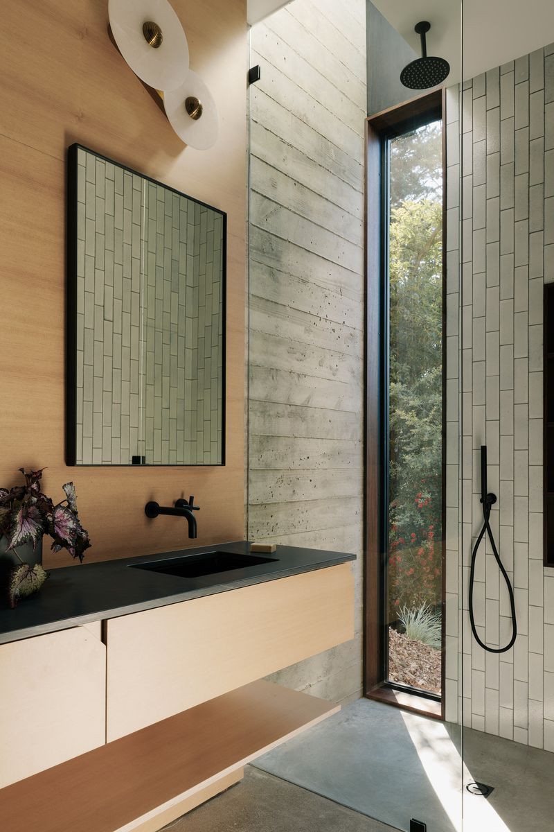 CB ARCHITECTURE + DESIGN