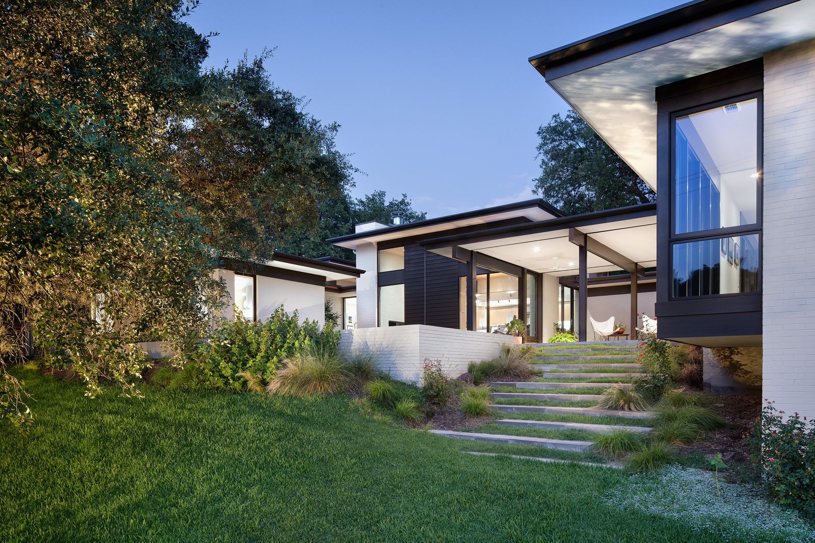 Three-Courts House AIA Austin - Honor Award