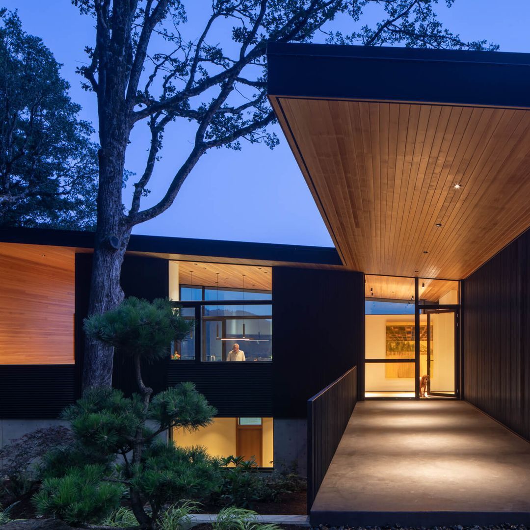 EB Architecture + Design
