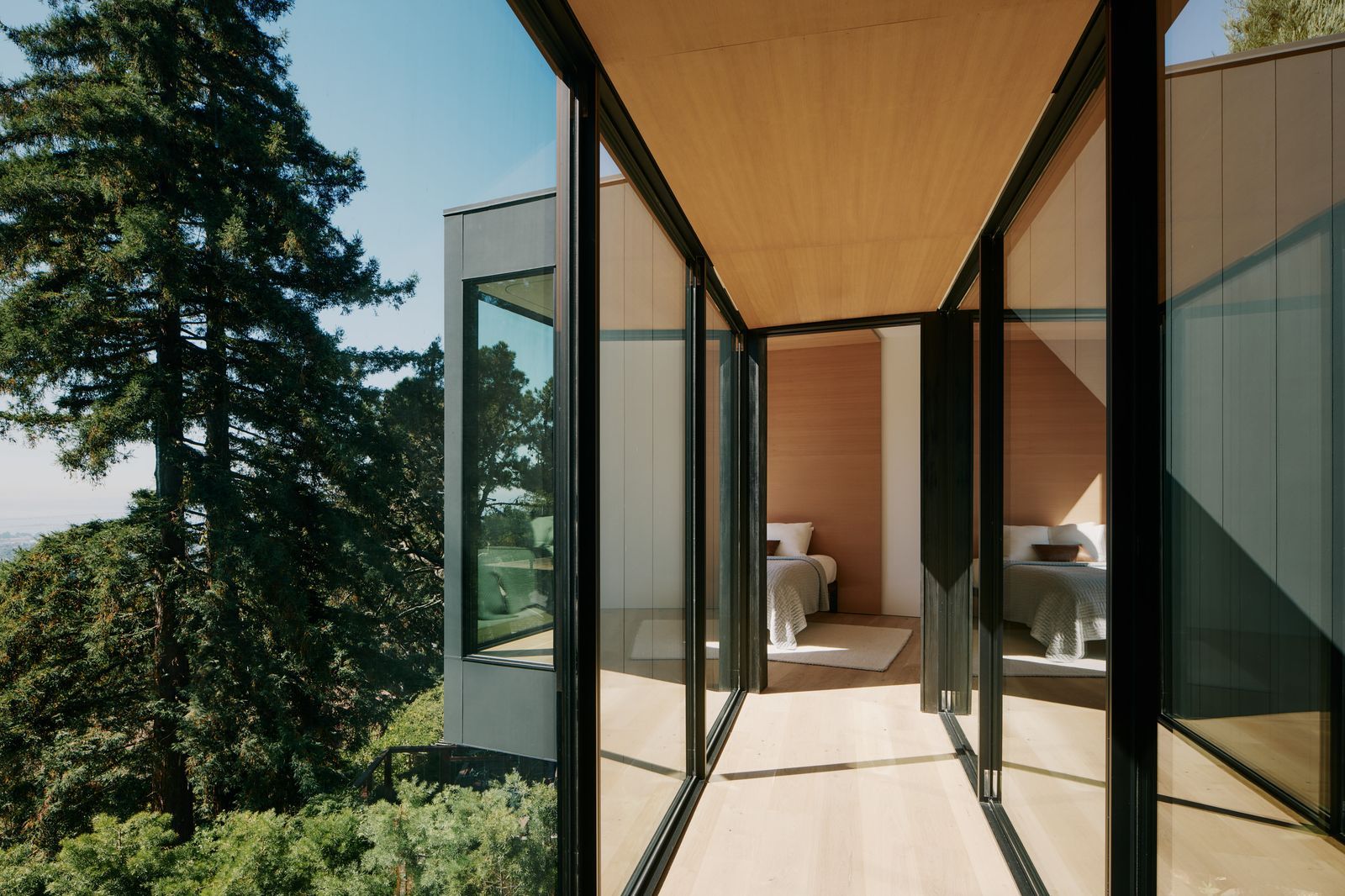 CB ARCHITECTURE + DESIGN